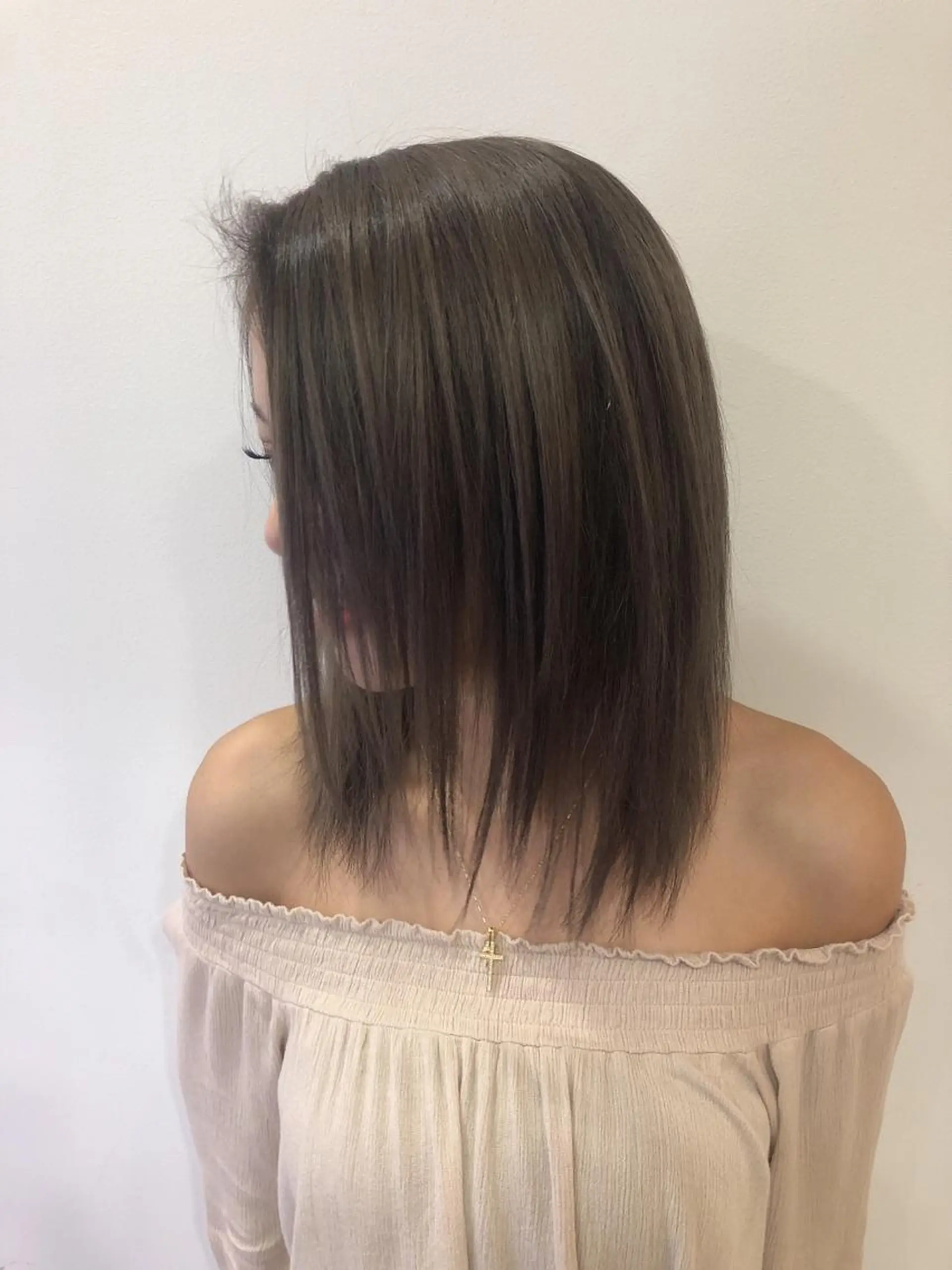 カラー グレージュ hina☺︎ 髪質改善/ストレートのヘアスタイル