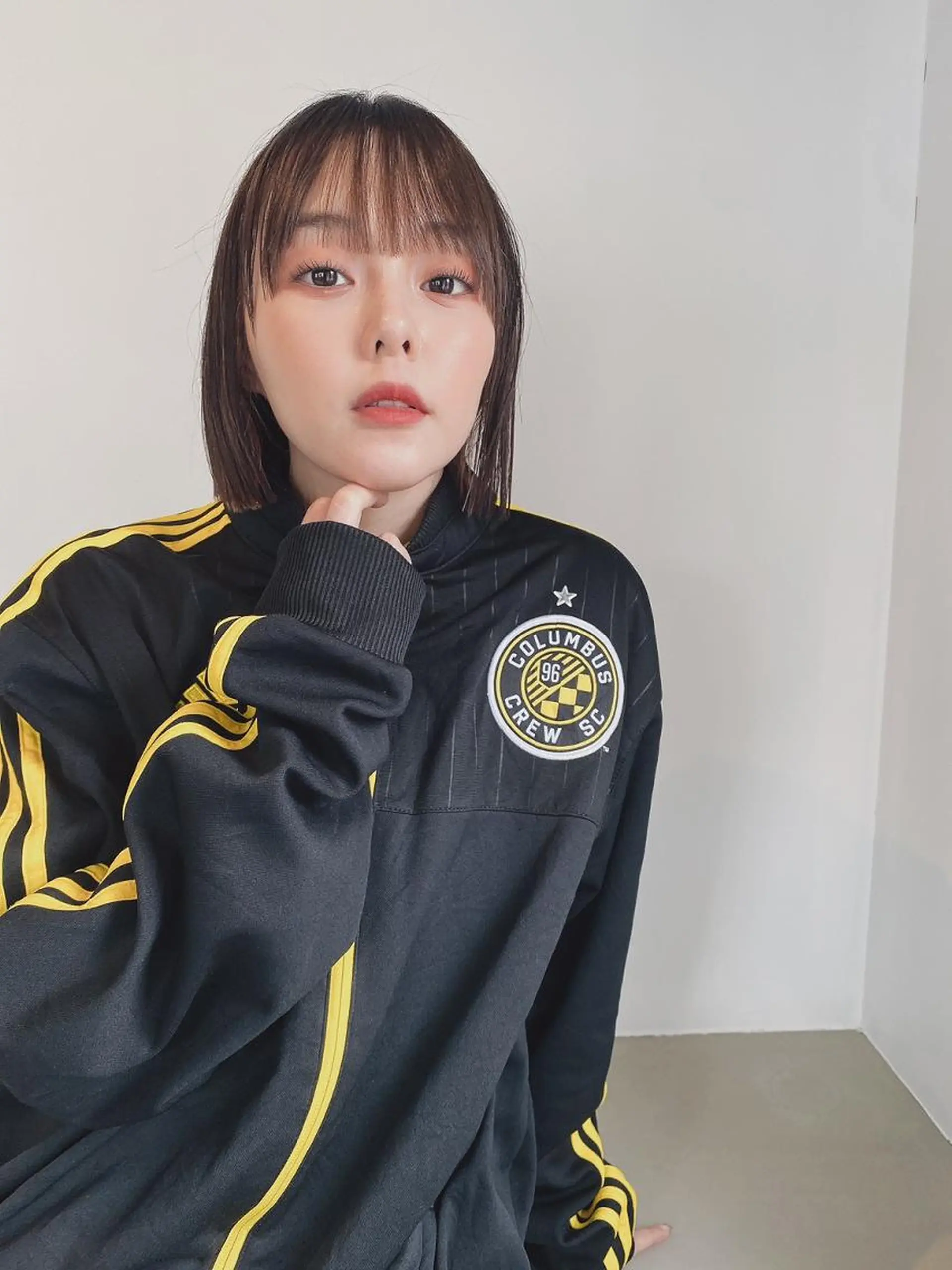 ミディアム カラー パーマ ショートボブ ミディアムパーマ アディクシーカラー ブリーチ ケアブリーチ カット ヘアカラー トリートメント CEINE OURのヘアスタイル