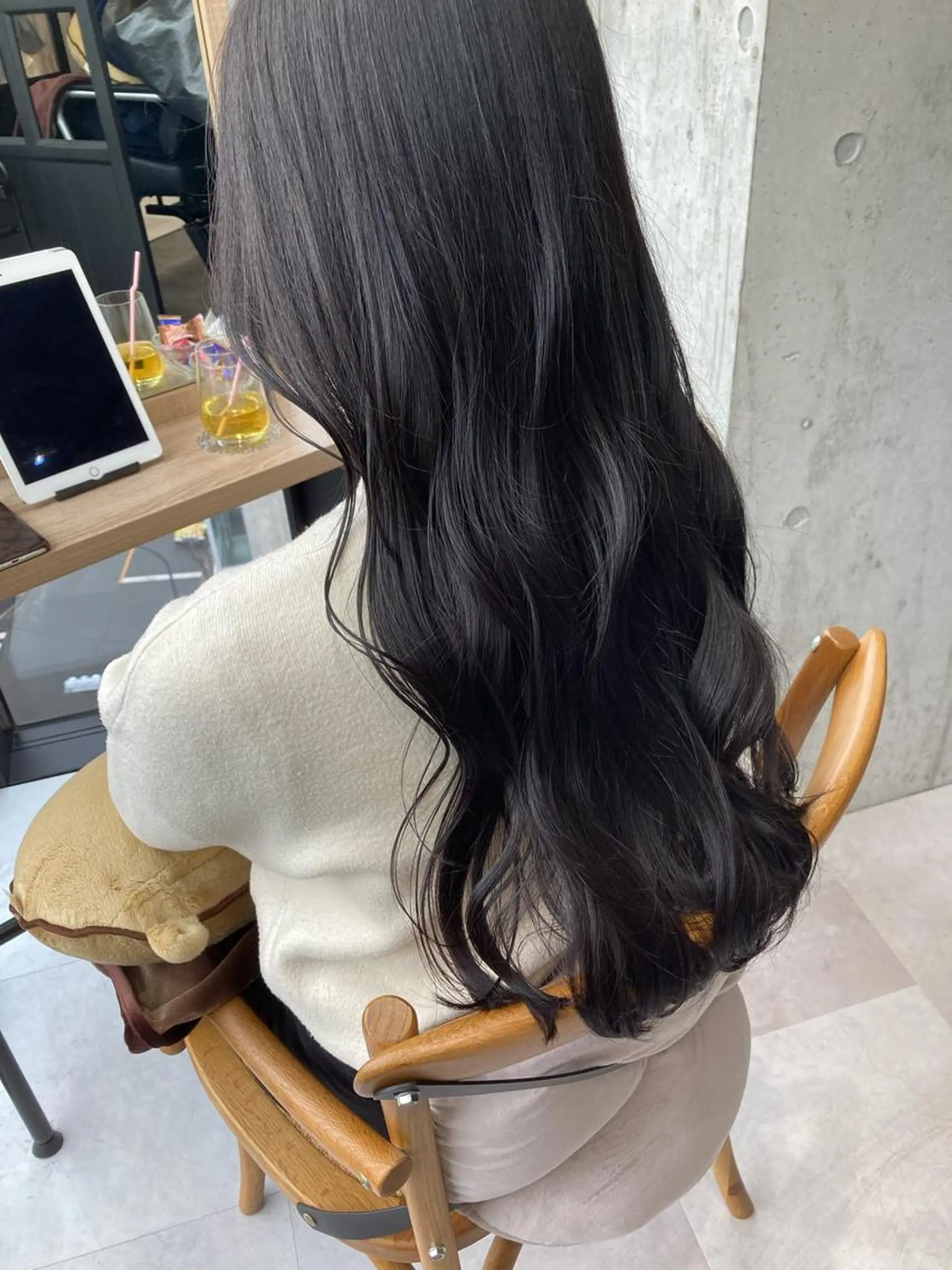 ロング カット ヘアカラー トリートメント ✨色持ちの良い艶 カラー✨蟹江真世のヘアスタイル