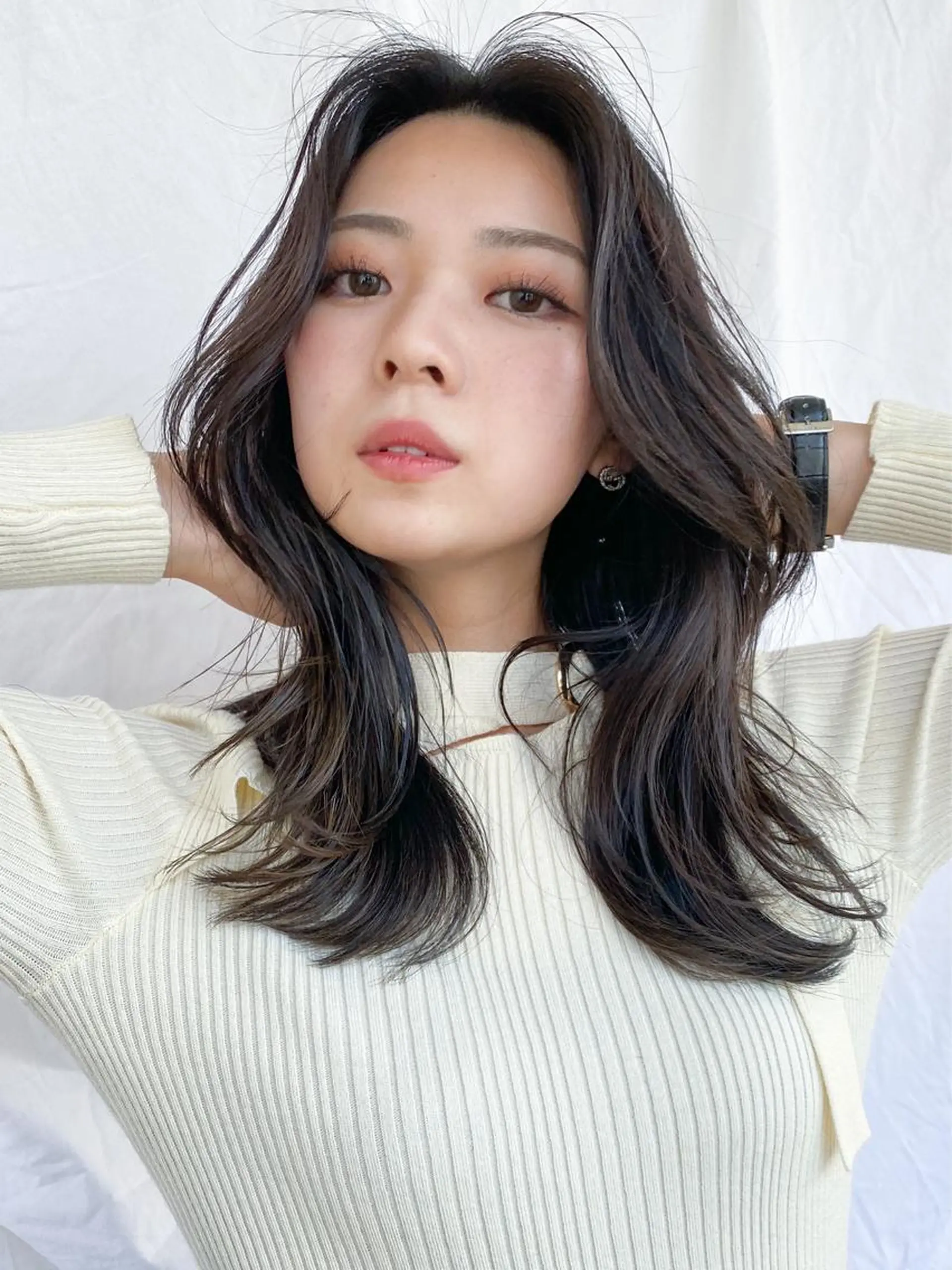 セミロング くびれヘア 顔周りカット 小顔カット トリートメント 【1日2名様限定】 AFLOAT白川雄副のヘアスタイル