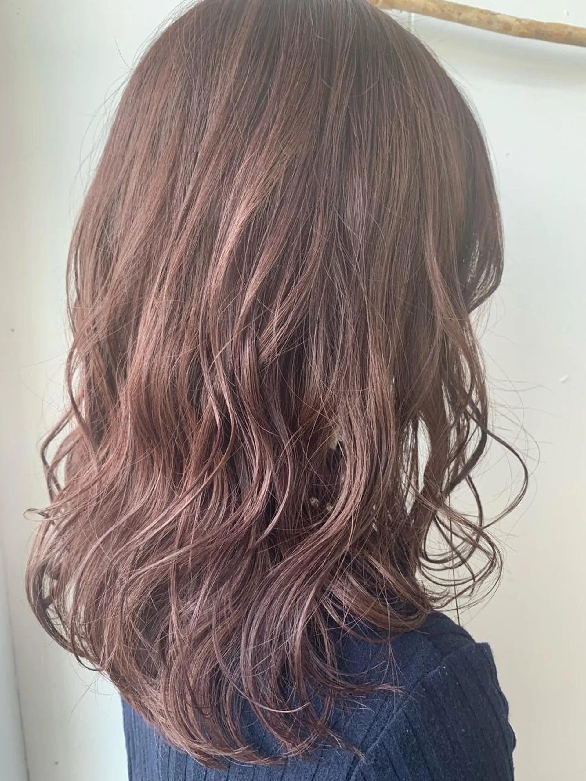 セミロング SALTO所属・RINKA 琳茄のヘアスタイル