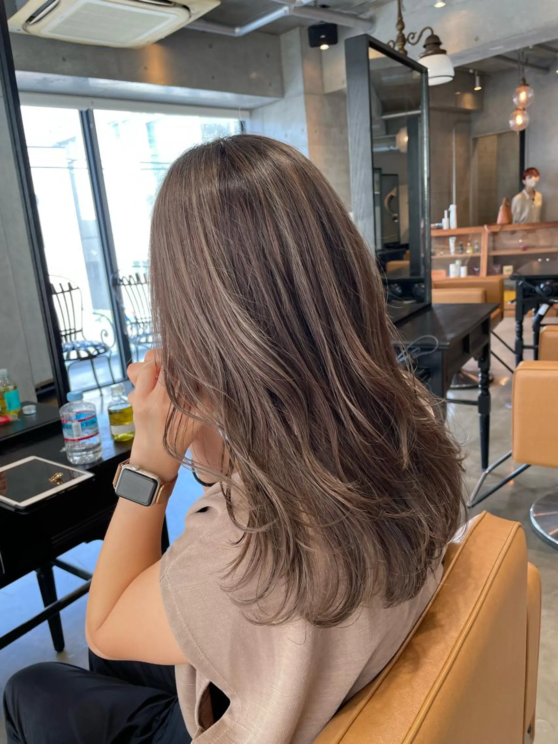 ロング カラー グレージュ ハイライトカラー ミント ハイライト GO TODAY  シェアサロン札幌店所属・kana .のヘアスタイル