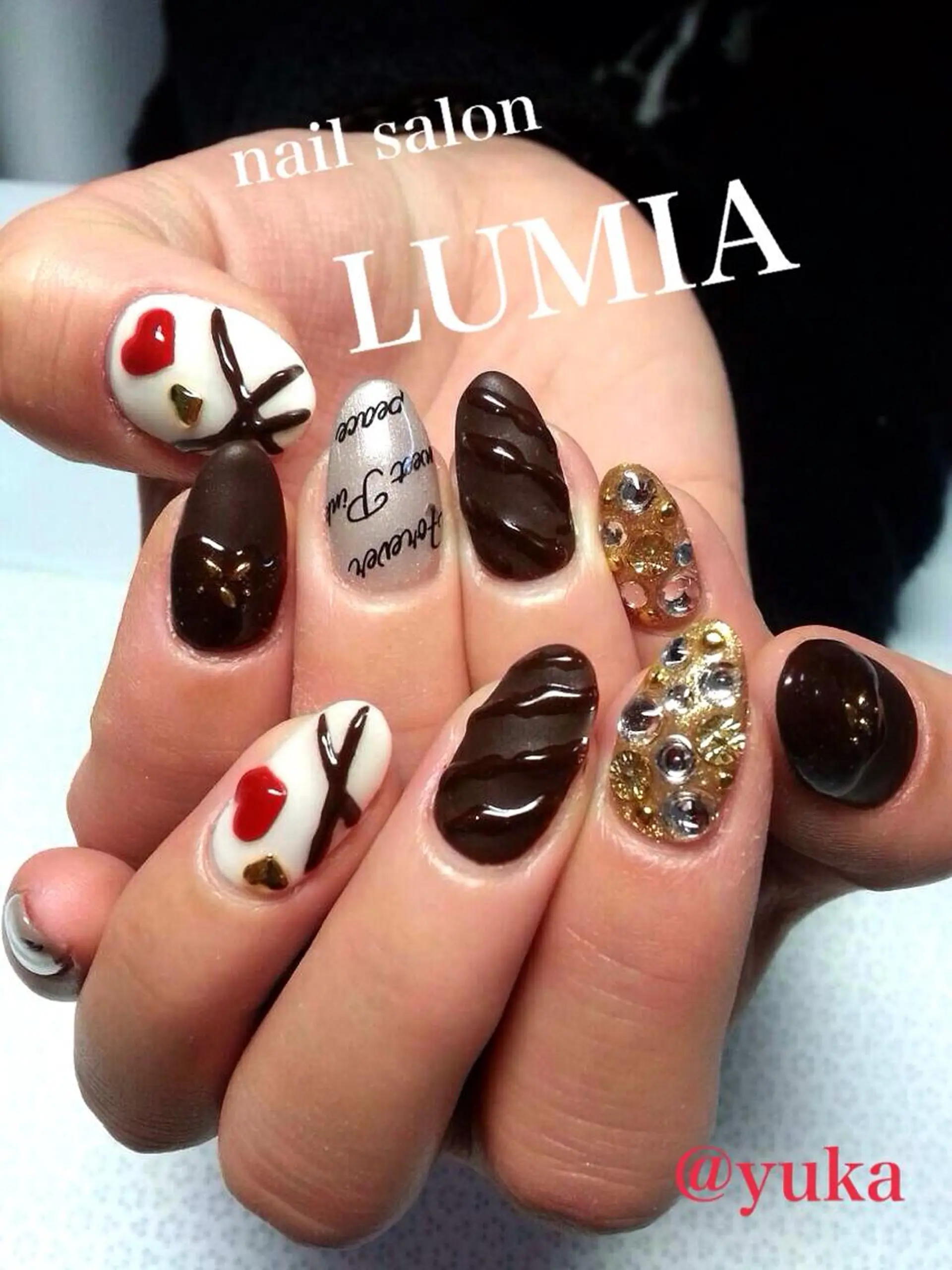 VIOLUS所属・VIOLUS 関目のネイルデザイン