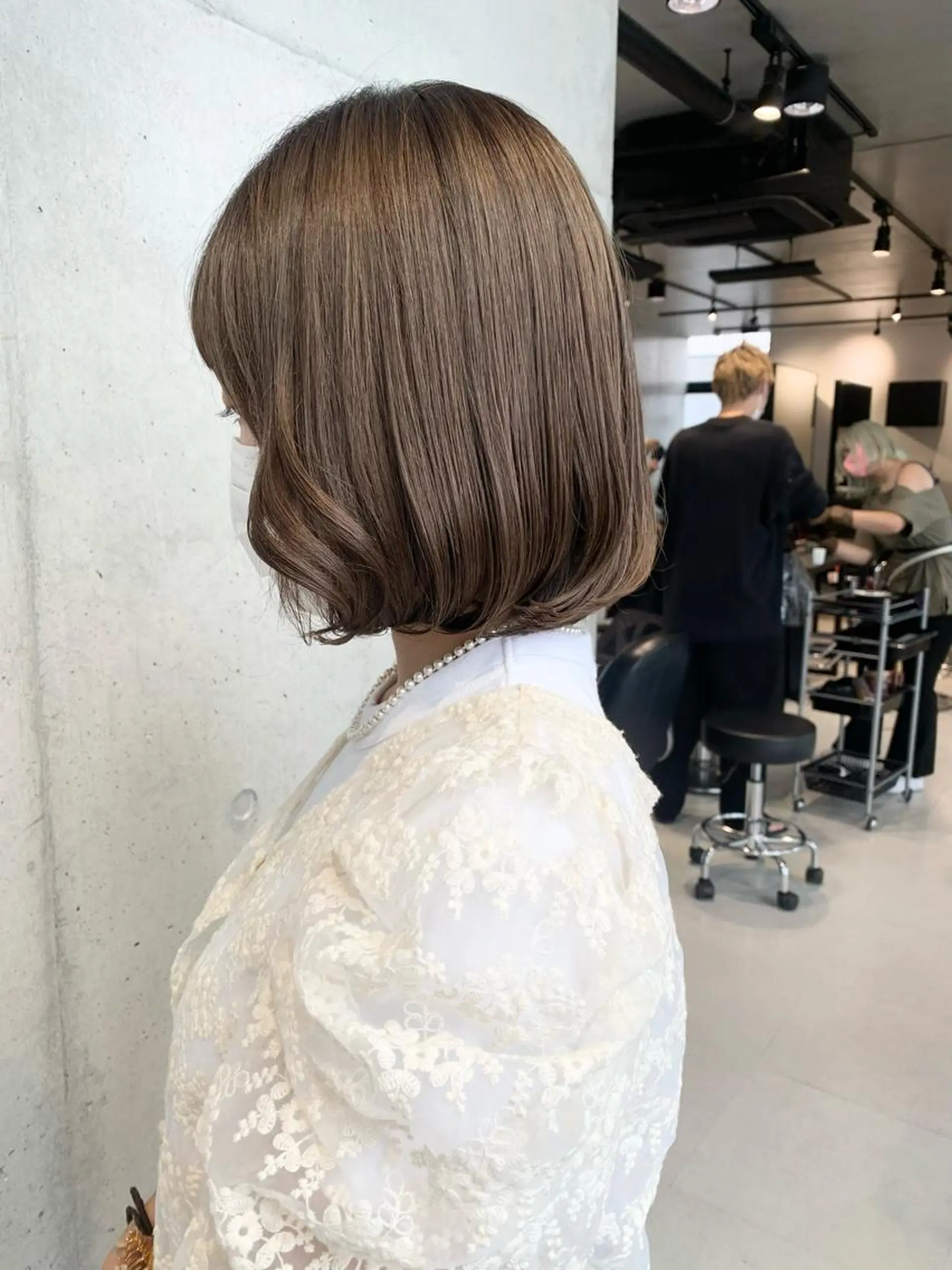 ミディアム カラー カット ヘアカラー トリートメント ヘッドスパ ヘアセット 透明感/オリーブ/ グレージュ/YUKAのヘアスタイル