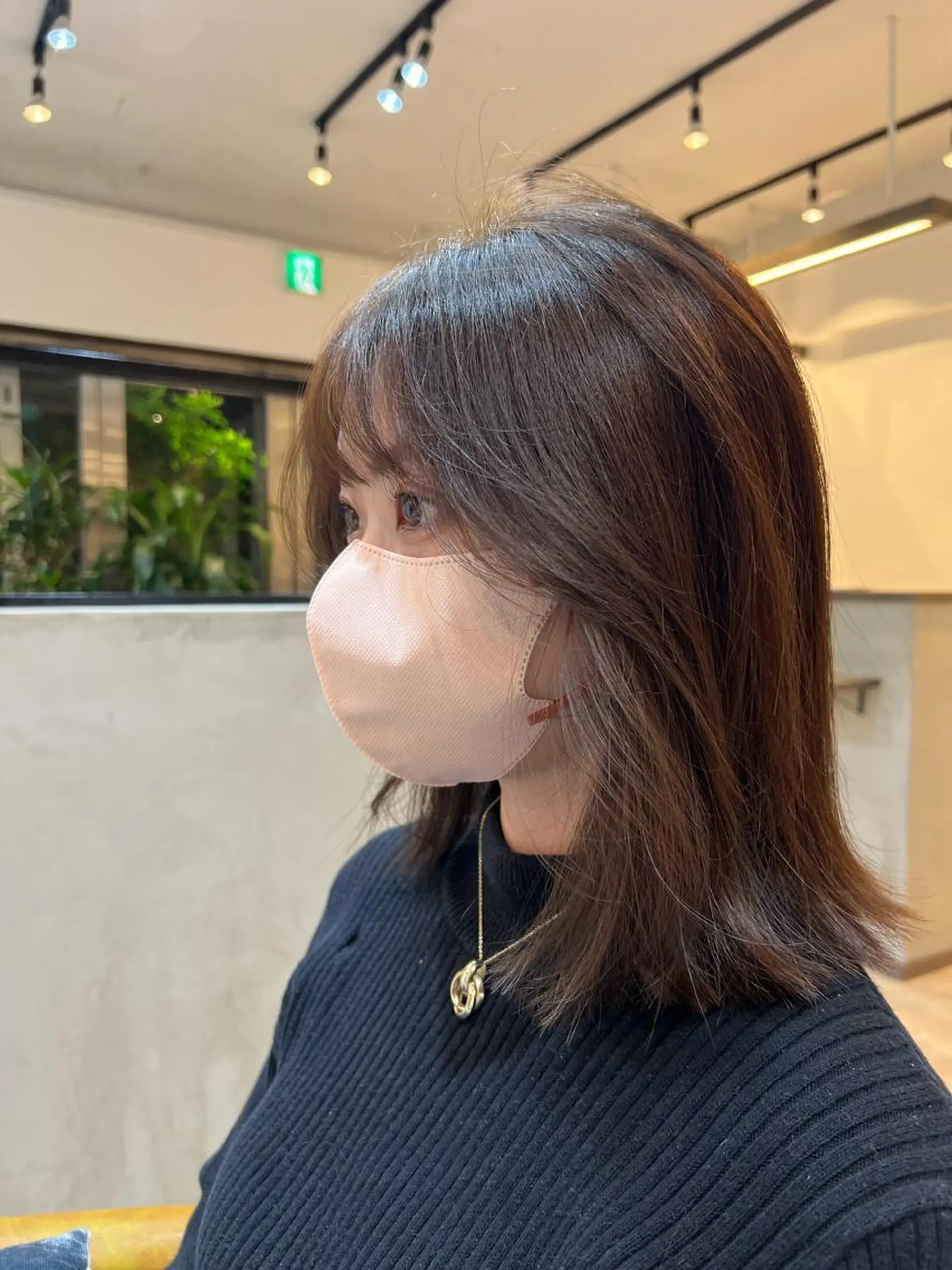 ミディアム 小山 ヨシタカのヘアスタイル