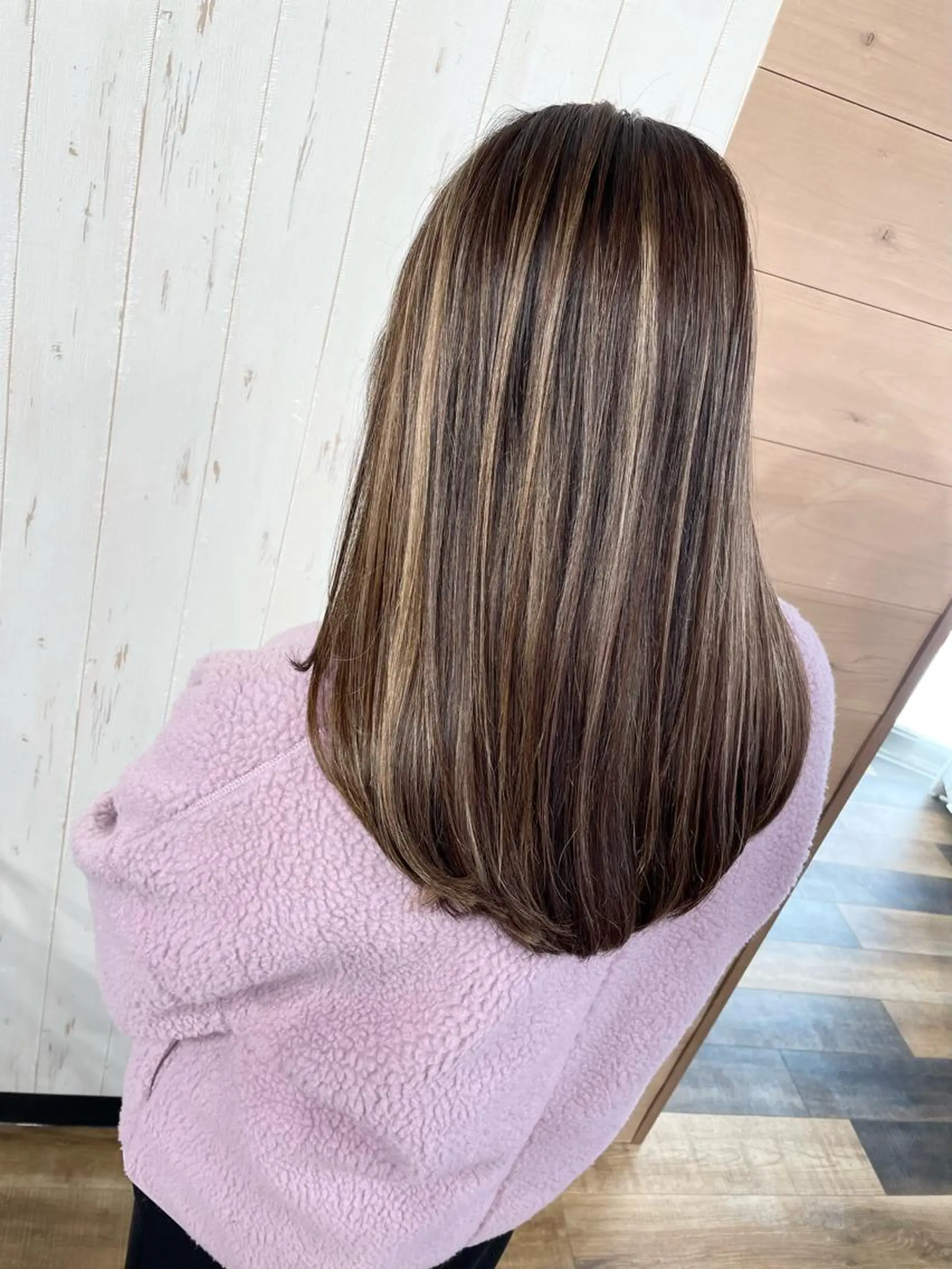 ロング アッシュ 外国人風カラー ハイライト 韓国風ヘア レイヤーカット カット ヘアカラー AN'TIA小作所属・AN'TIA小作代表 ⭐︎kazuma⭐︎のヘアスタイル