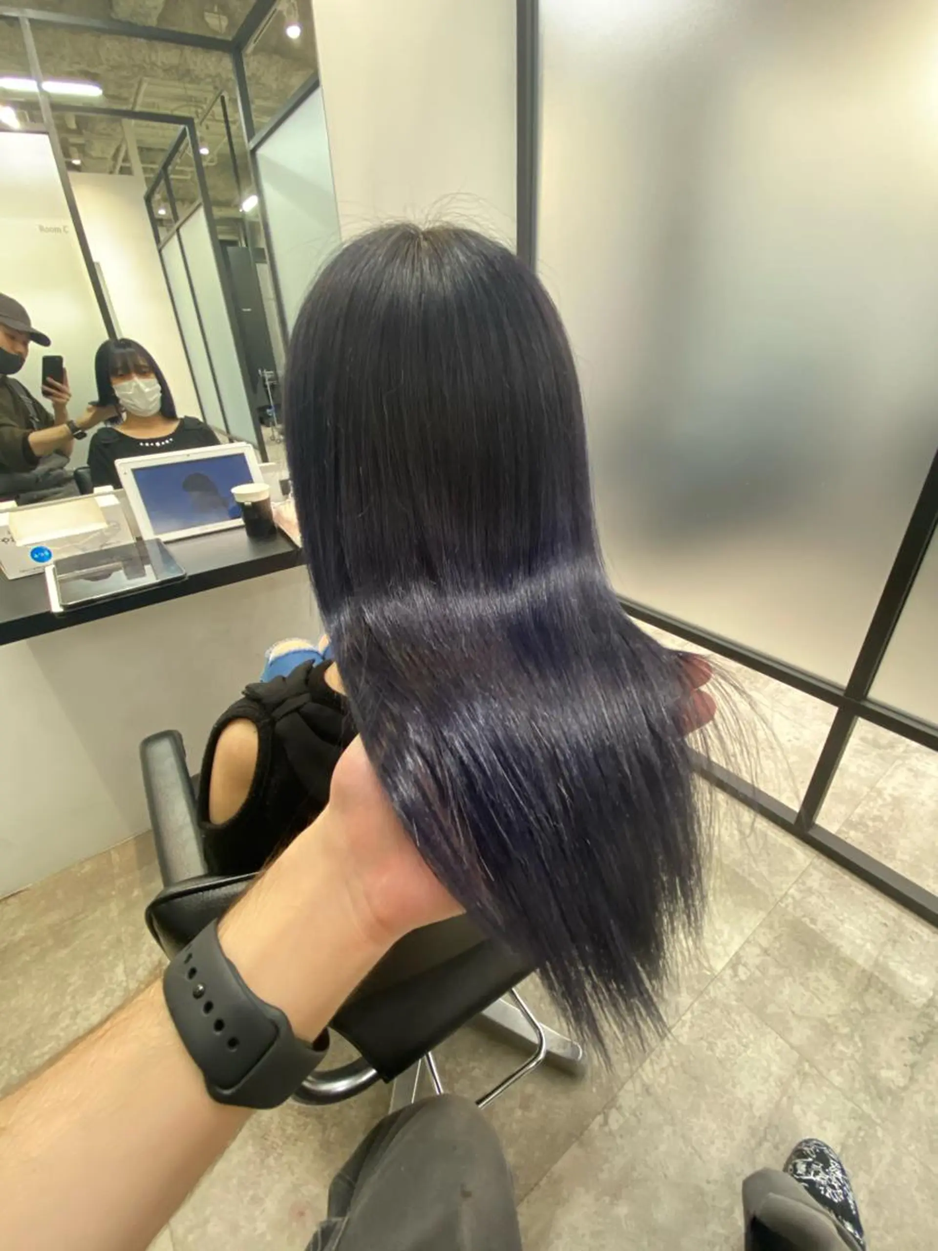 セミロング カラー 【艶髪×韓国風】 毛流れ職人 RYOのヘアスタイル