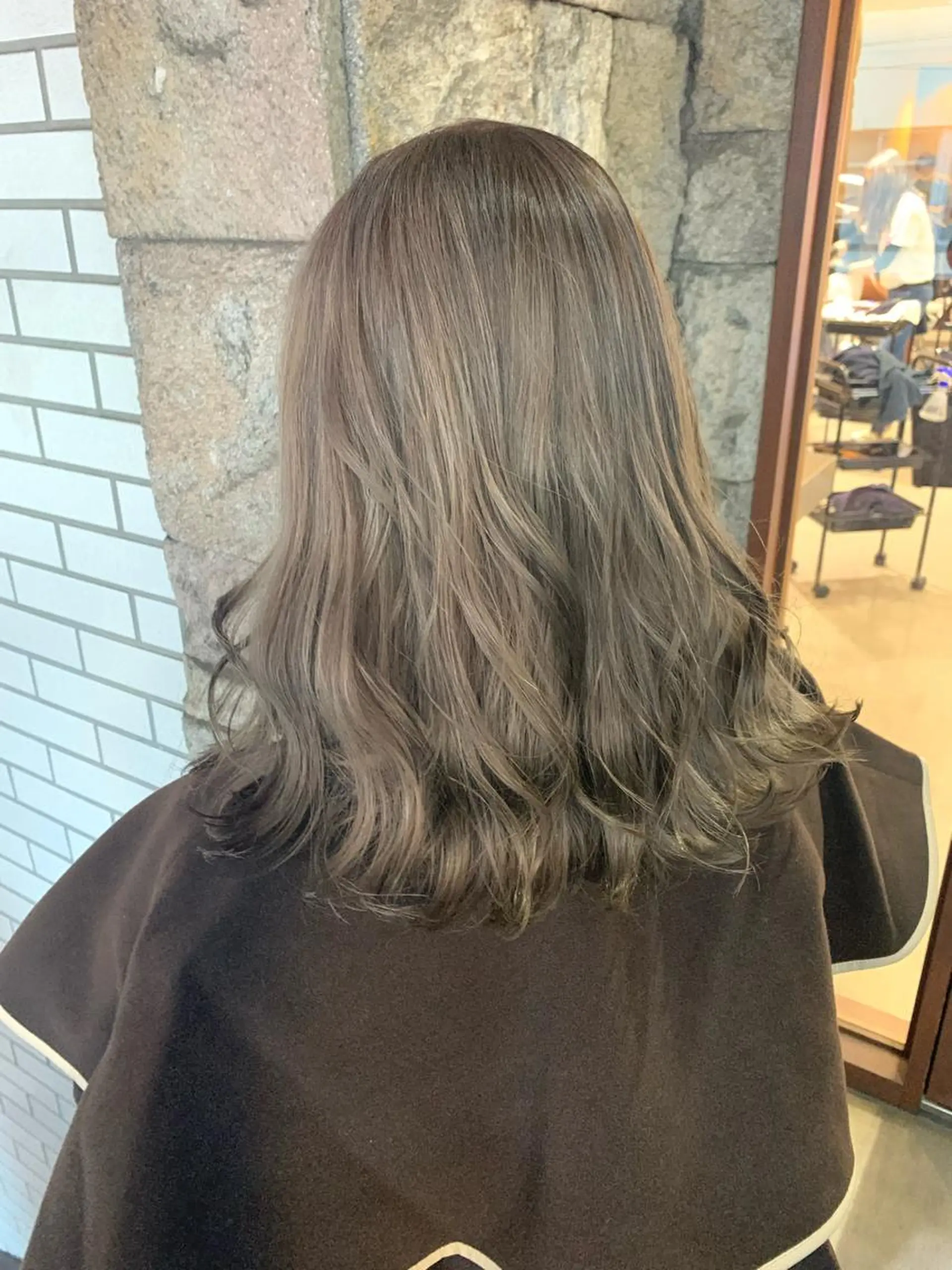 ミディアム カラー カット ヘアカラー オージュアソムリエ DAIKI⭐️のヘアスタイル