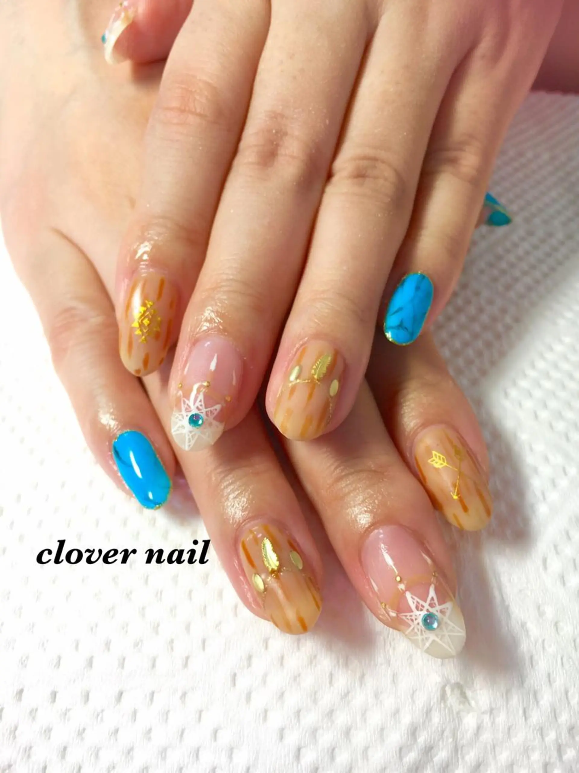 ネイル clover nailのネイルデザイン