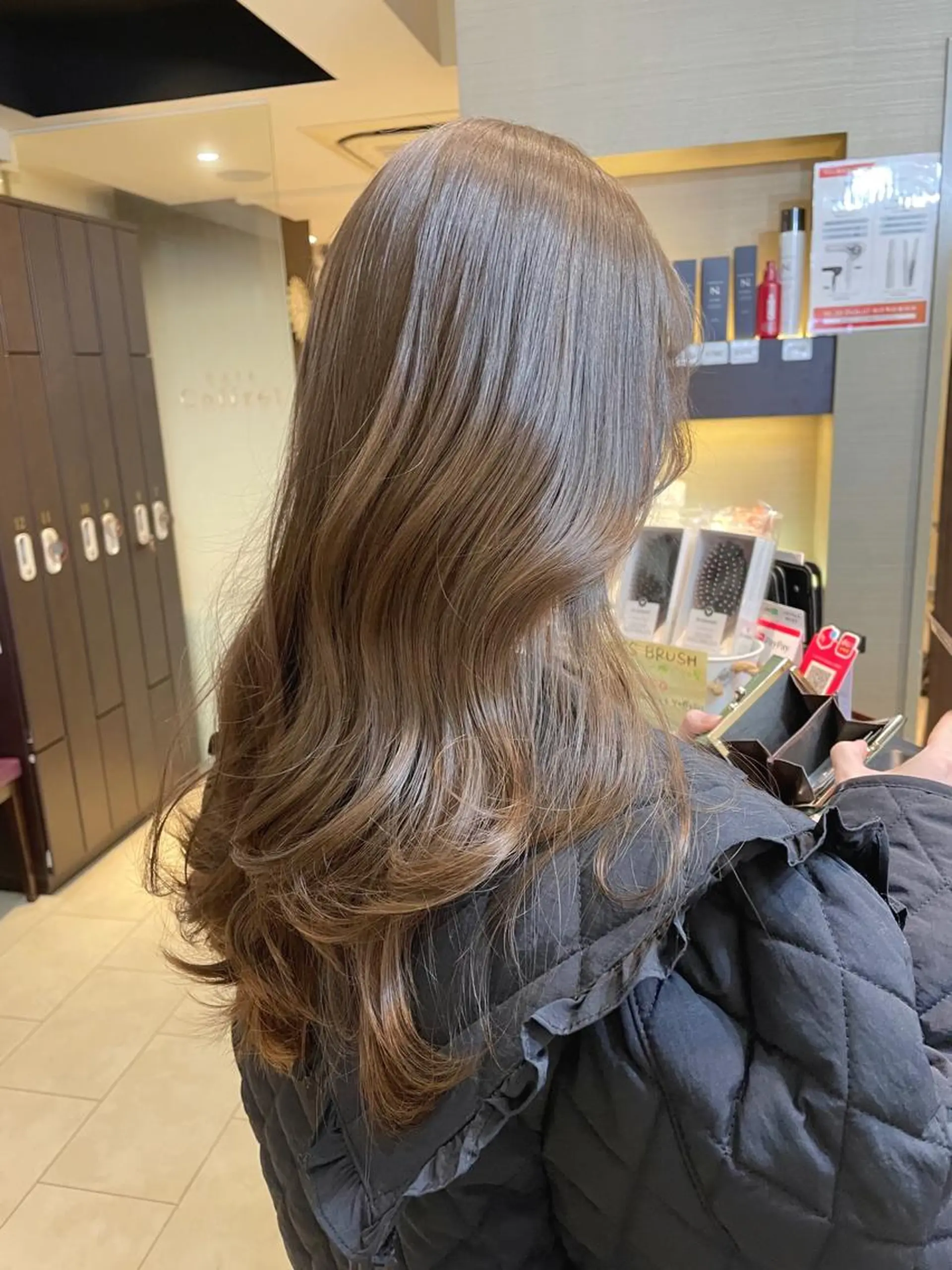 ロング カラー ベージュカラー ブリーチ 透明感カラー ブリーチなしカラー ヘアカラー 天王寺ハイトーン rinkaのヘアスタイル