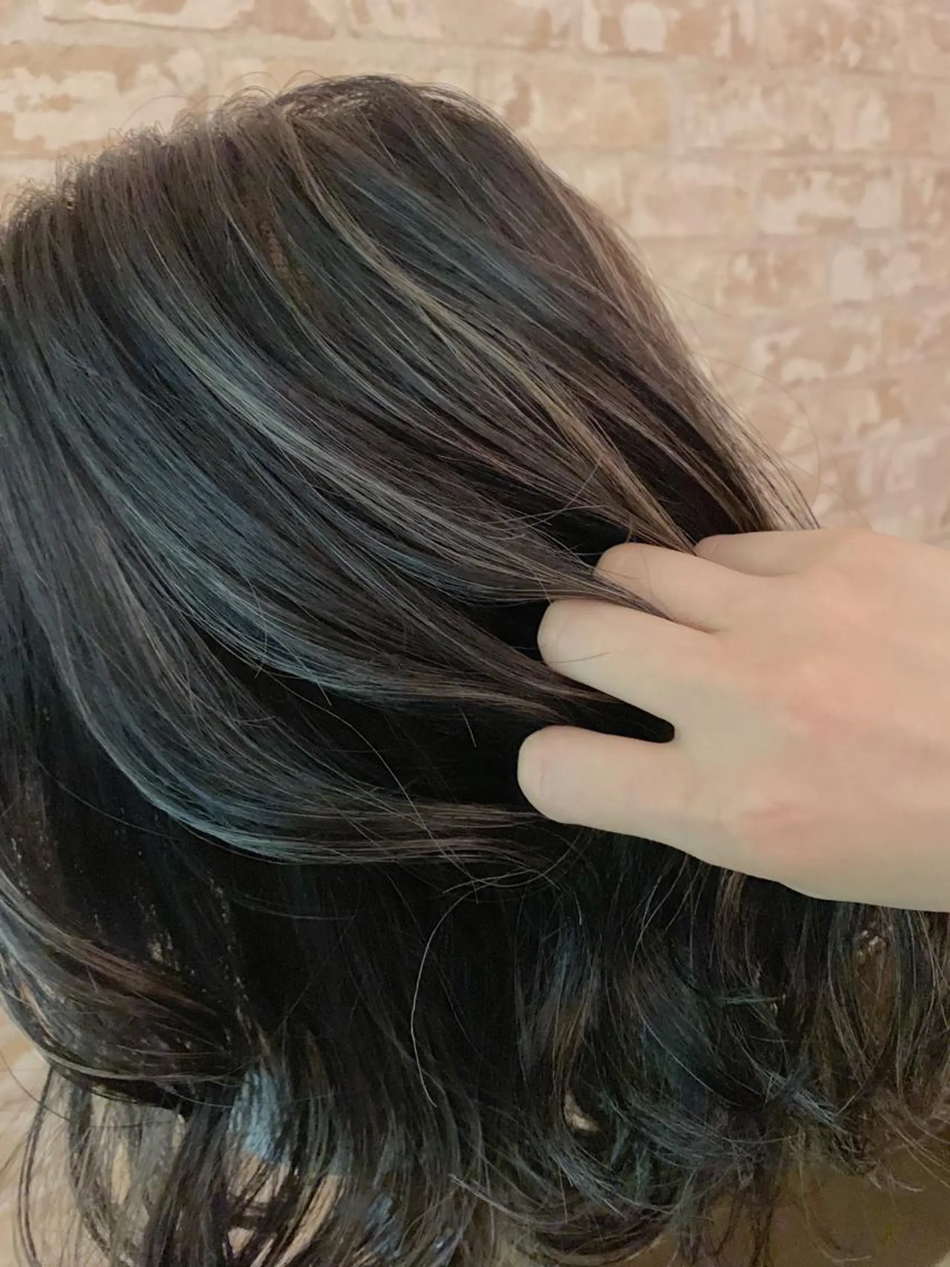 ミディアム カラー パーマ ヘアアレンジ 近藤千翔🩵 髪質改善Periodのエステ・リラクイメージ