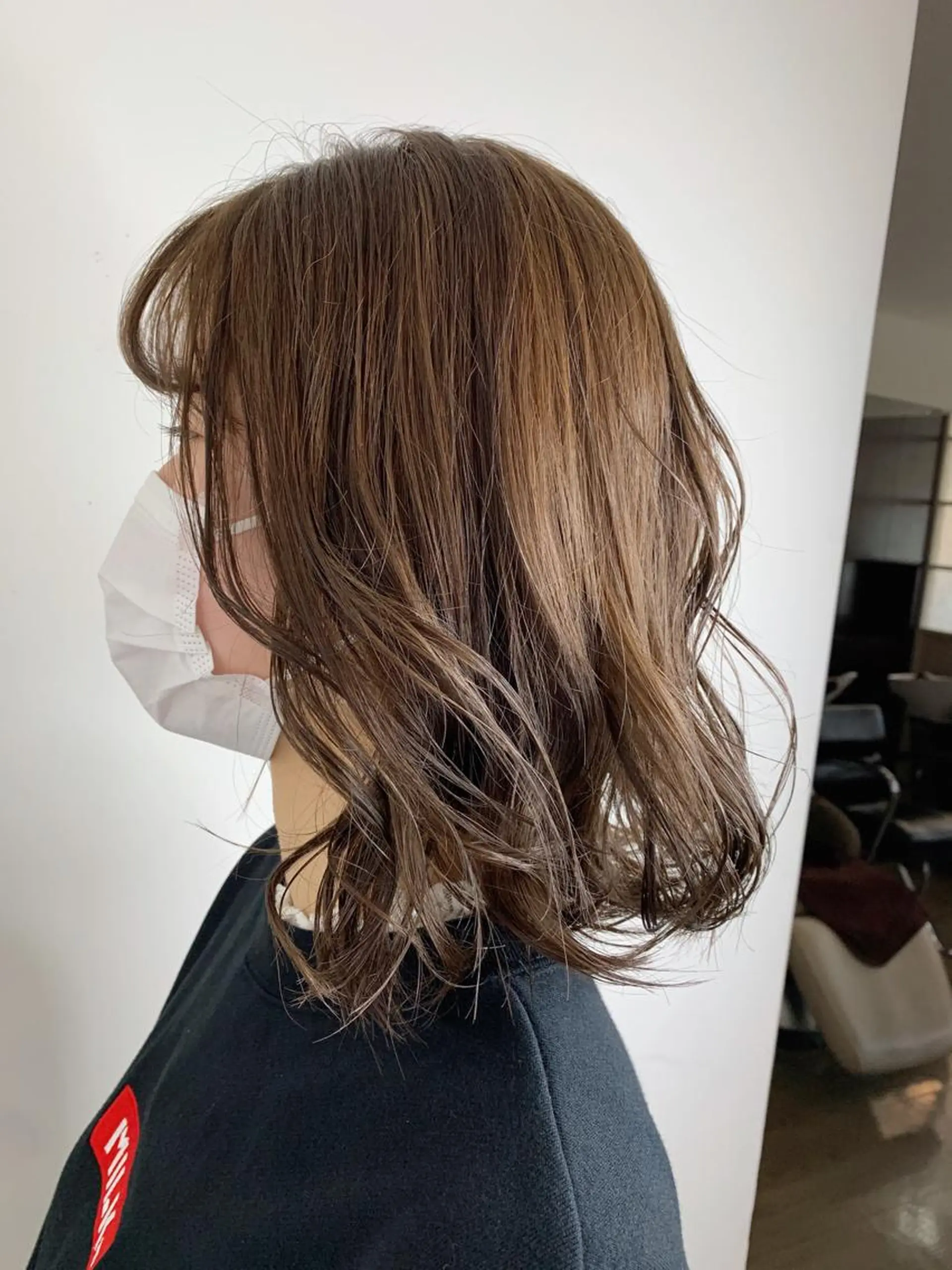 ミディアム メンズバレイヤージュ 斉藤春のヘアスタイル