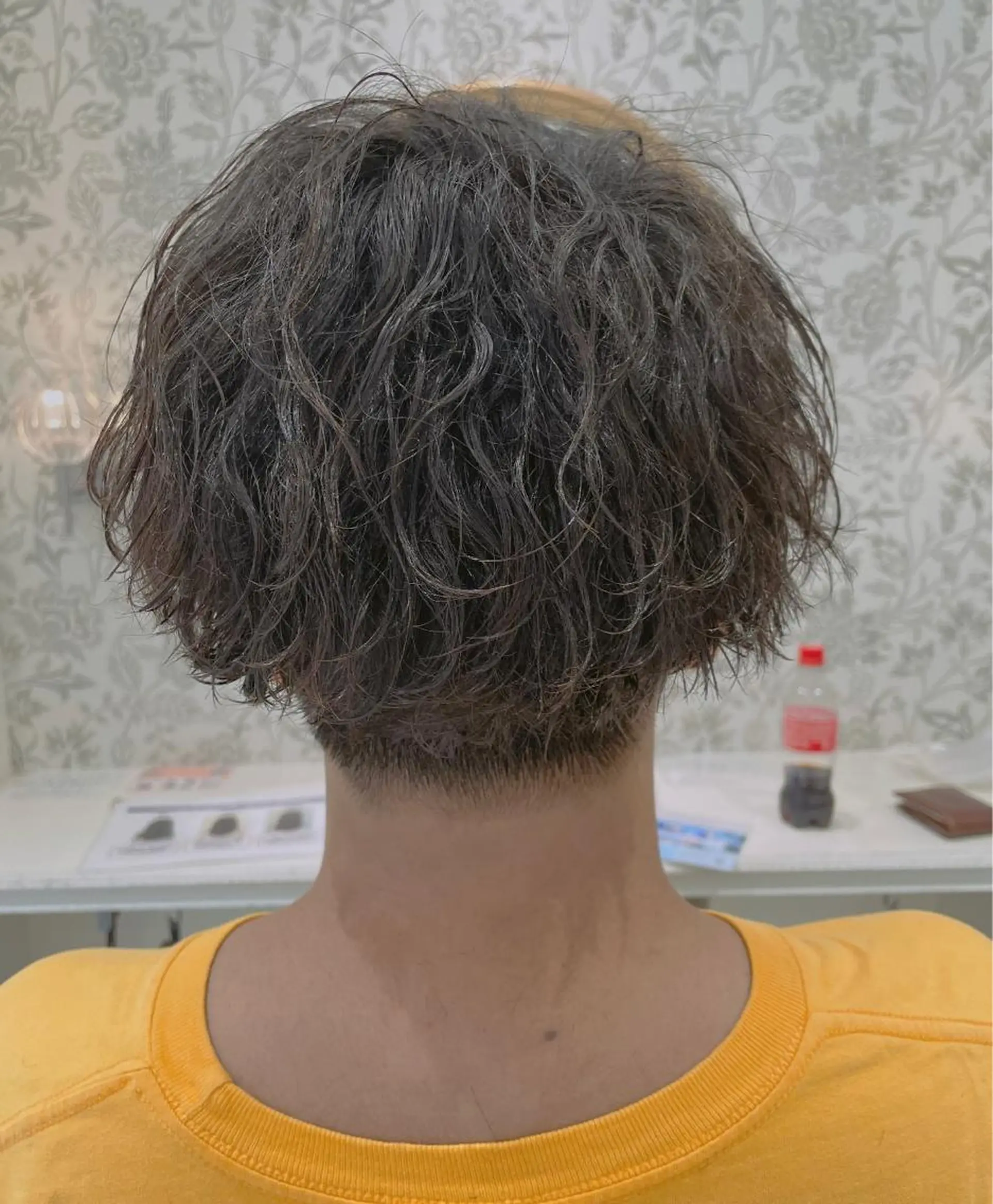 パーマ メンズ メンズパーマ 波巻きパーマ カット パーマ トリートメント センターパート 川島爽楽のヘアスタイル