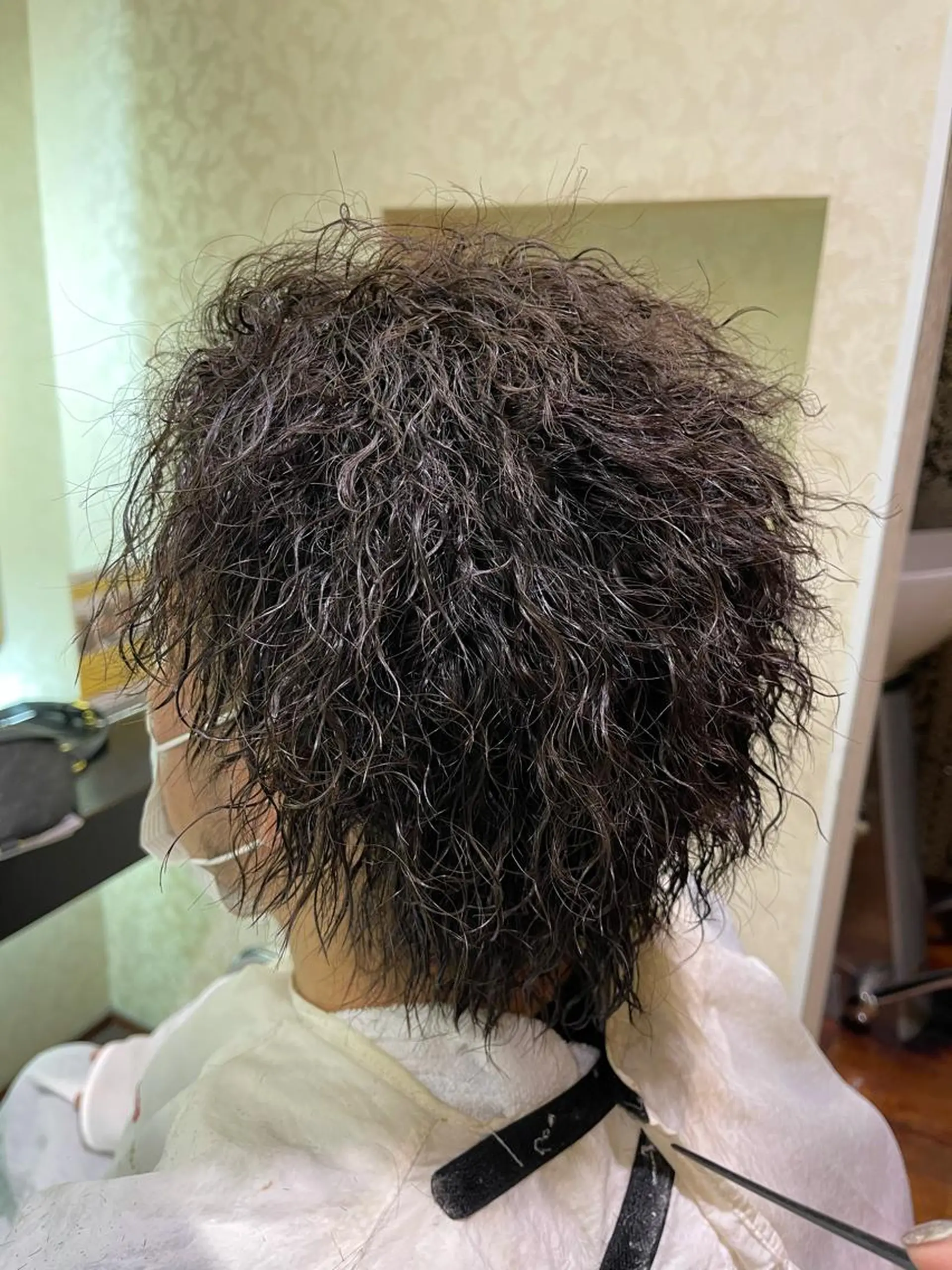 ミディアム ミディアムパーマ 圧倒的美髪ストレート ツダケイタロウのヘアスタイル