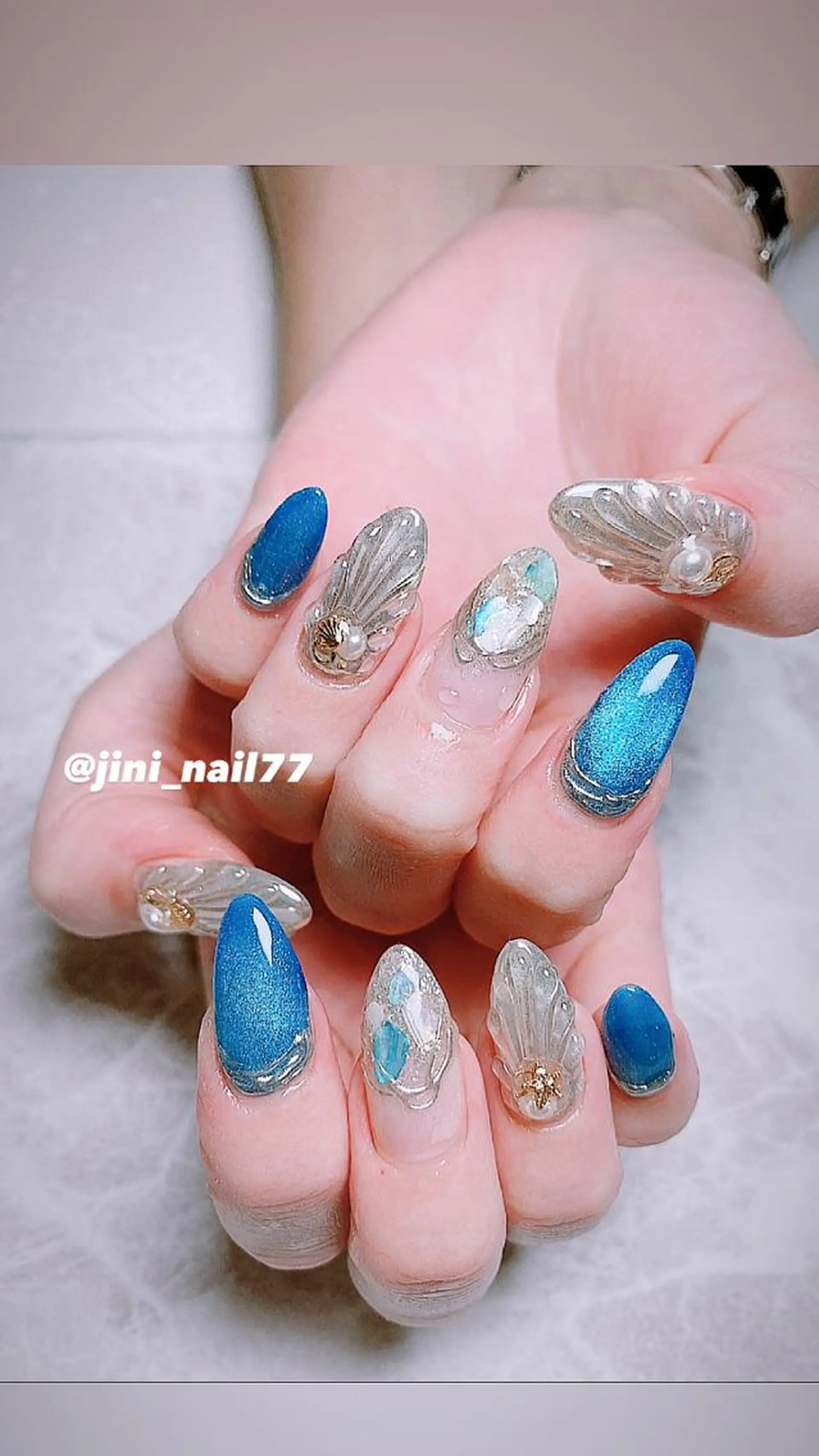 ネイル JINI NAIL所属・ジニ ネイルのネイルデザイン