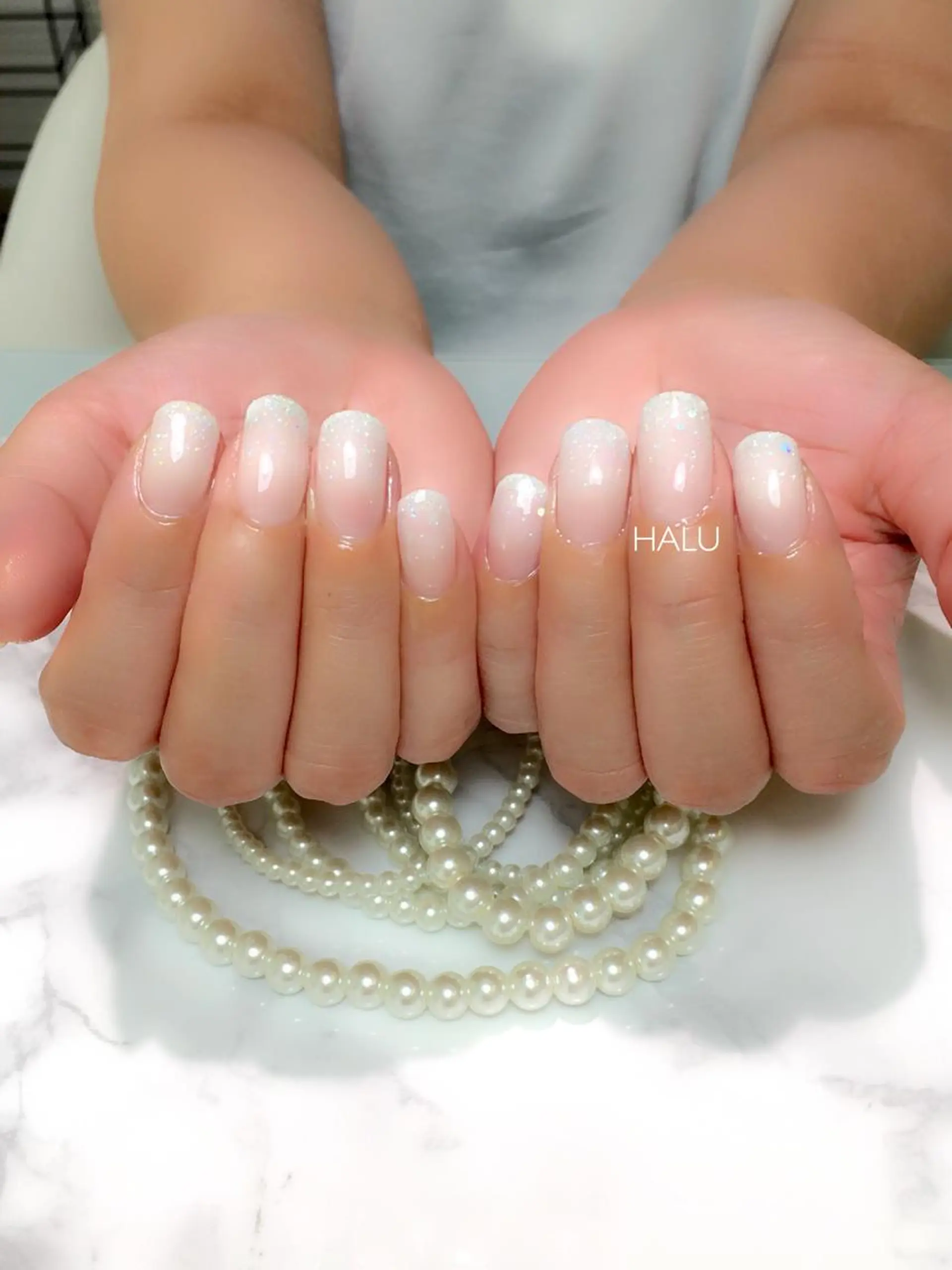 ネイル グラデーション キラキラネイル ラメ(グリッター) シンプルネイル HALU ハルのネイルデザイン