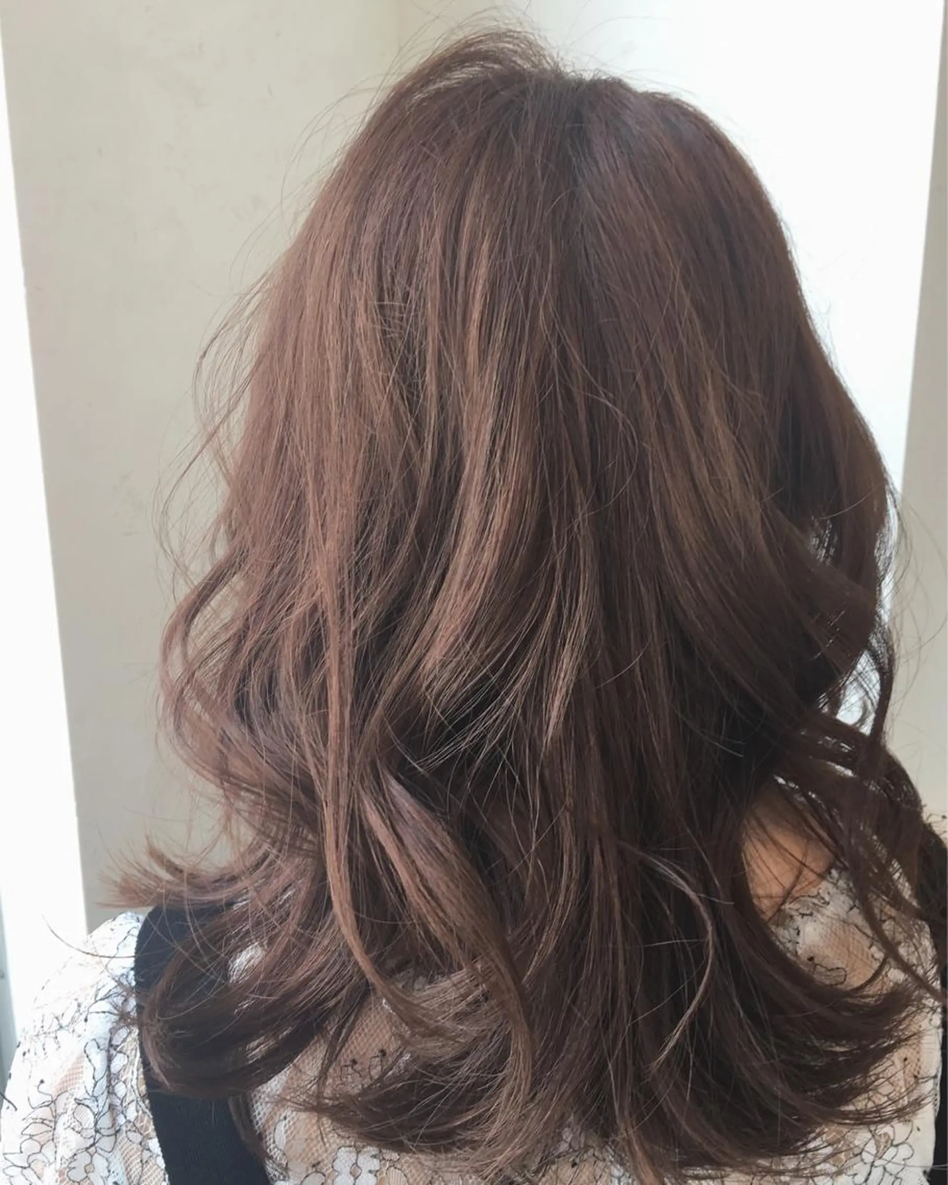 セミロング カラー ベージュカラー ピンクカラー ピンクベージュ TOWA 野村　コウダイのヘアスタイル