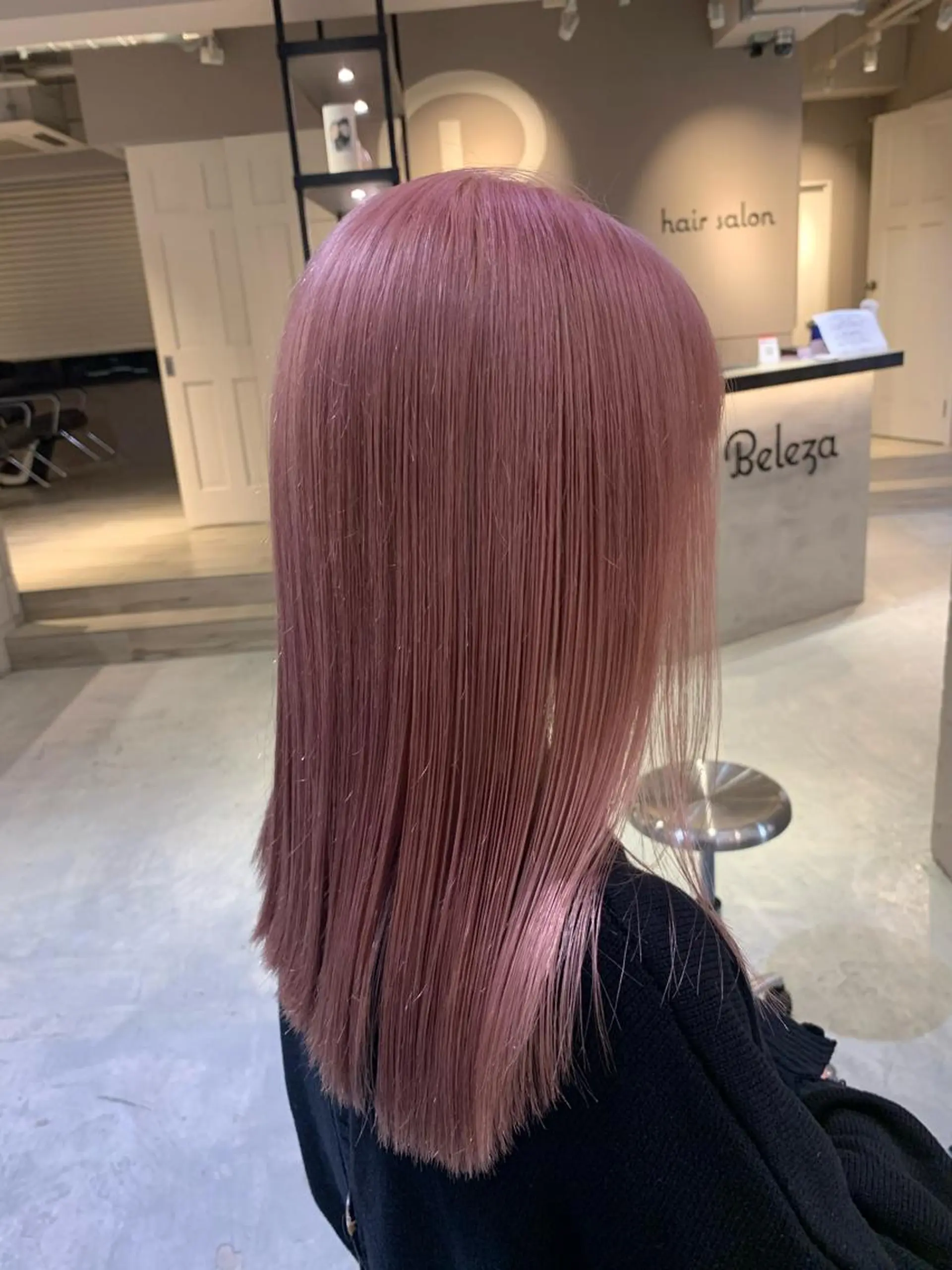 セミロング 全国No.1歴あり HINATA🥇のヘアスタイル