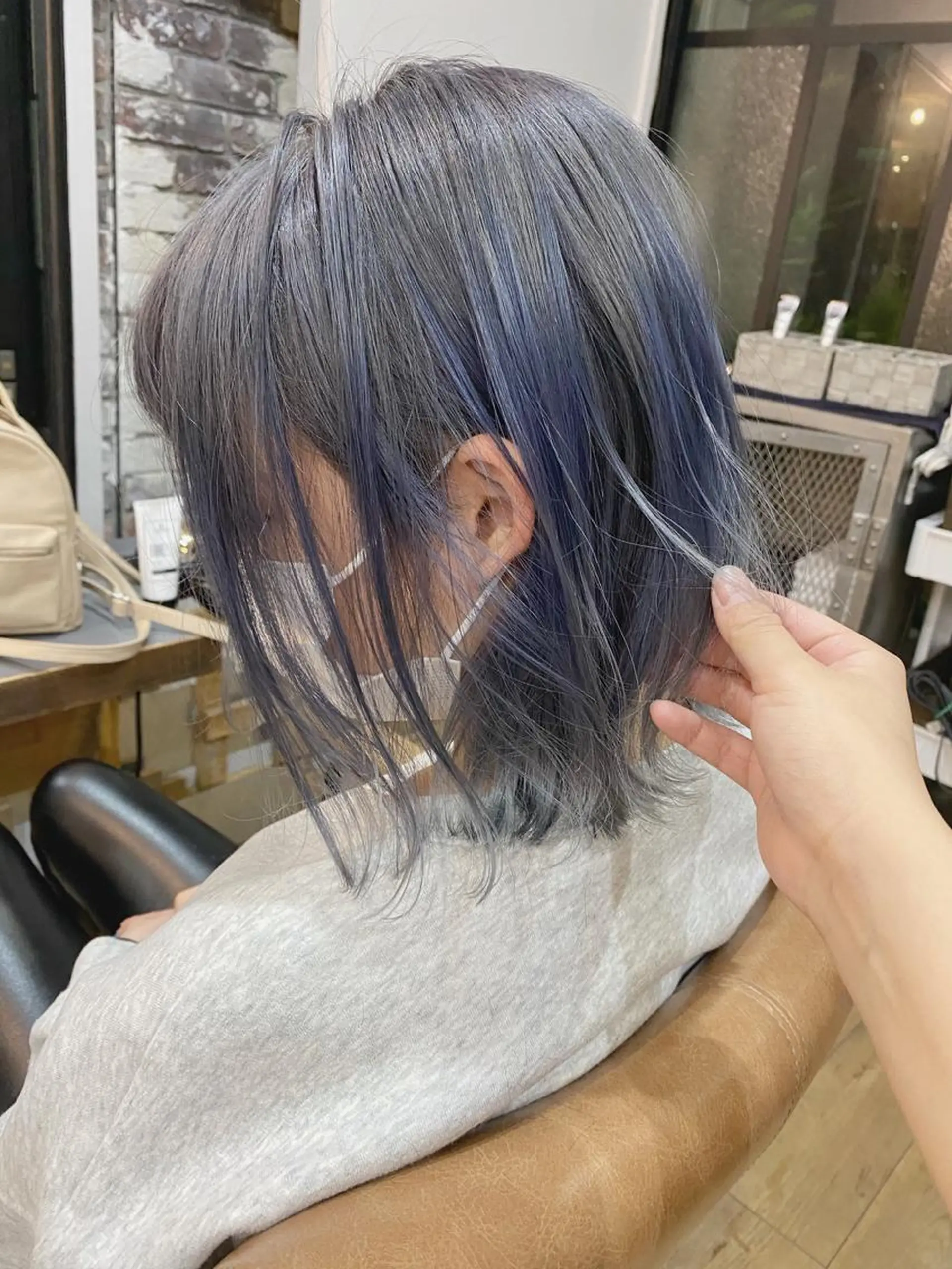 ミディアム カラー ブリーチ ブルーカラー HairSalon SHIAN八王子店所属・SHIAN 八王子 🦋小林 美羅🦋のヘアスタイル