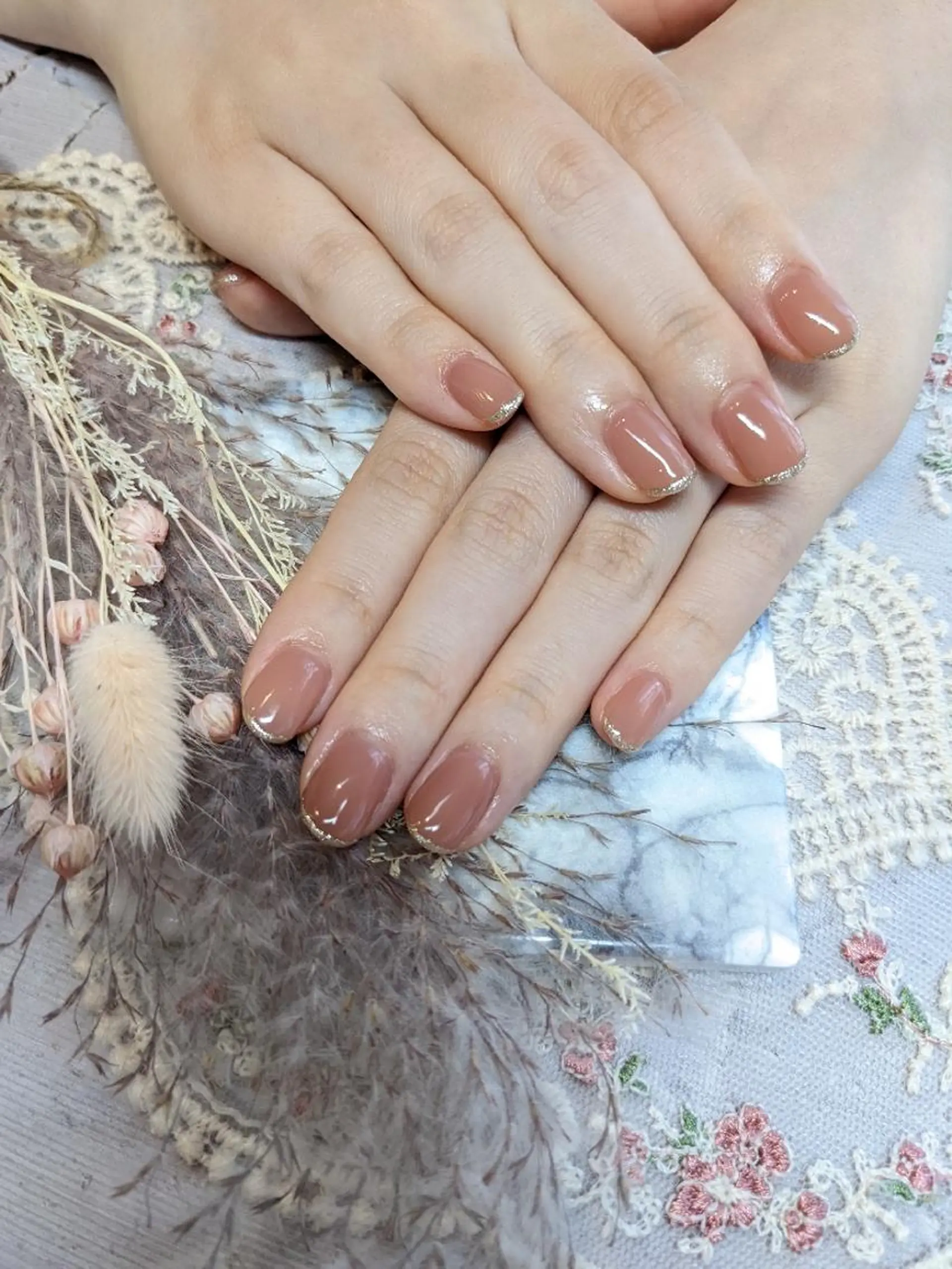 ネイル ラメ(グリッター) ハンドネイル クレオエール 　のネイルデザイン