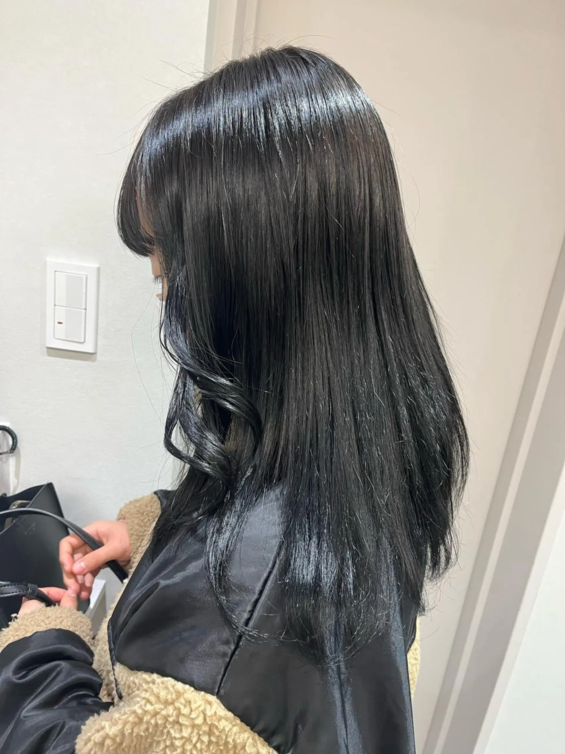 ミディアム 酸性縮毛矯正 Coreすずのヘアスタイル