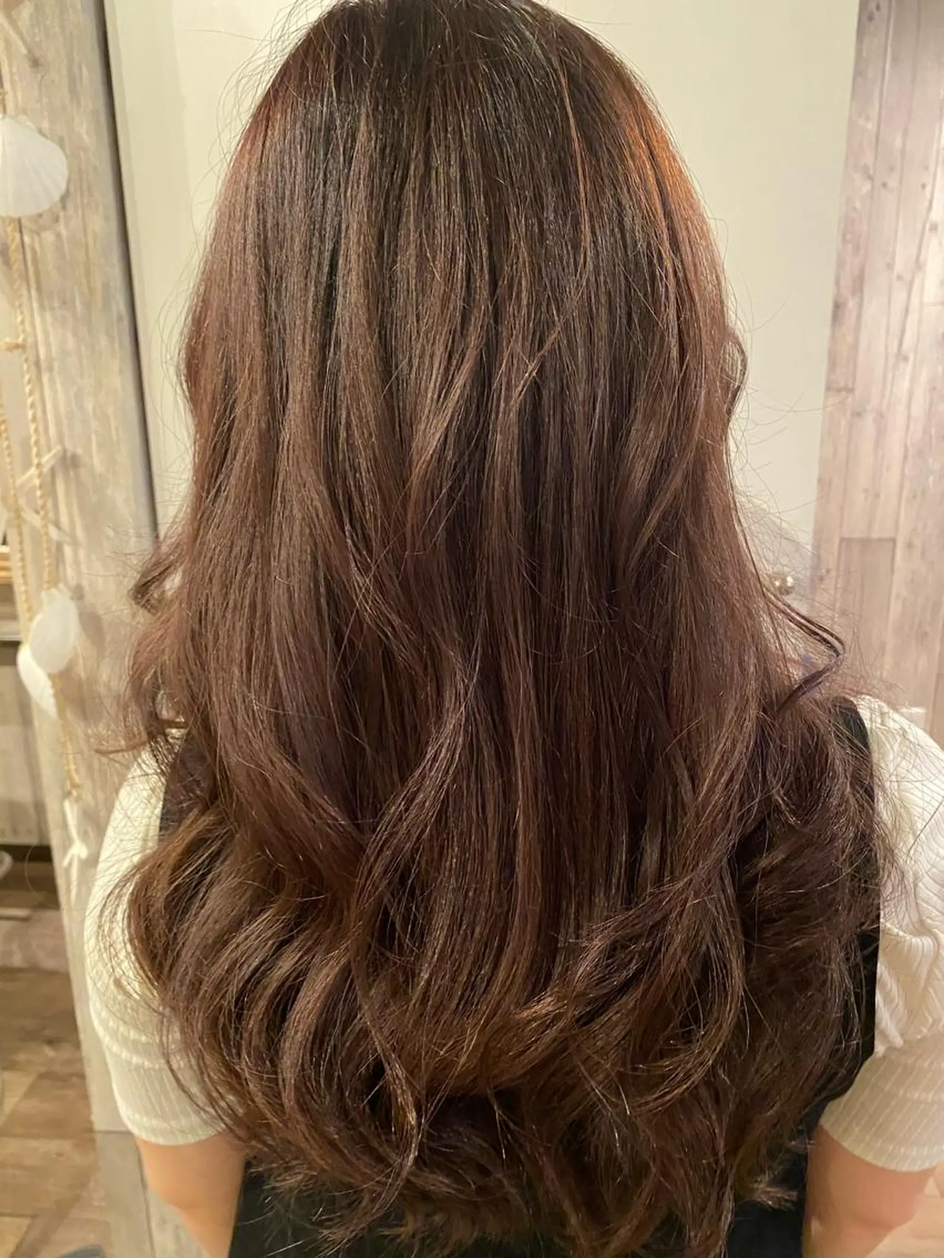 ロング パープルカラー 奥村 奈々加のヘアスタイル