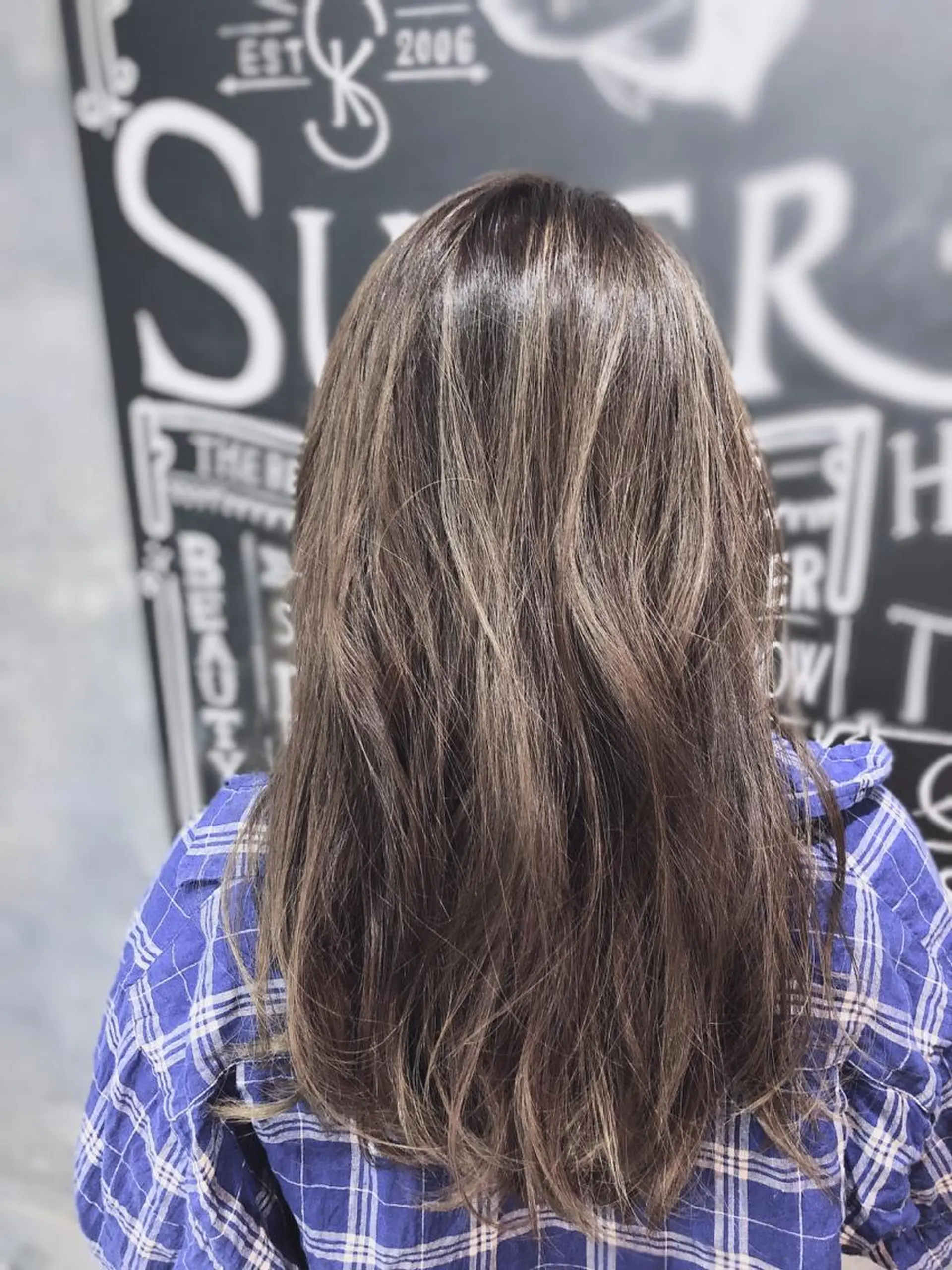 セミロング カラー Root所属・加藤 琢也のヘアスタイル