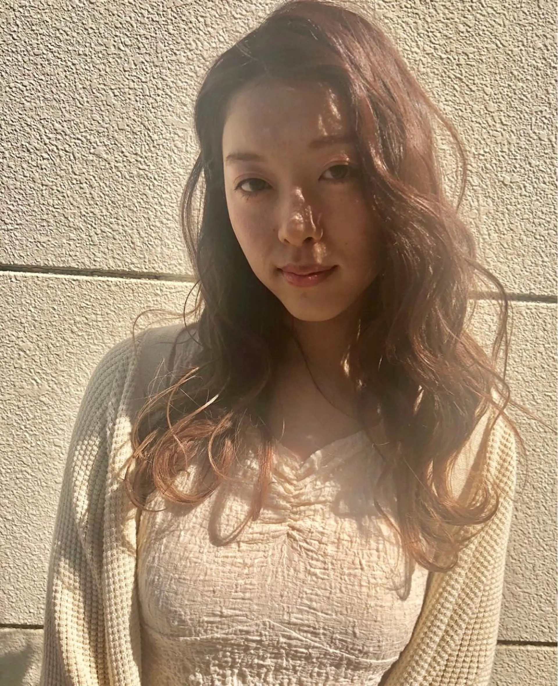 ロング カラー ヘアカラー 岩田 萌那のヘアスタイル