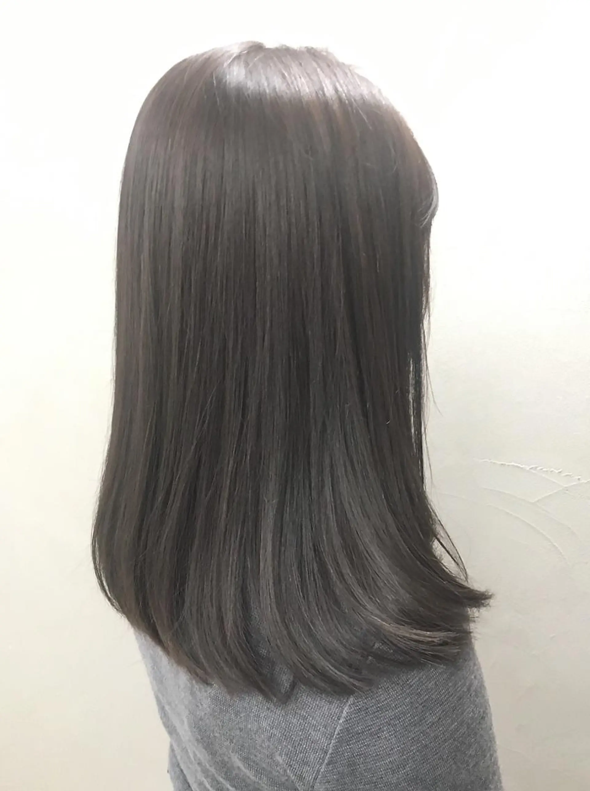 ショート カラー アディクシーカラー グレージュ ヘアカラー 代表　土屋ヒロユキ ショートカットのヘアスタイル