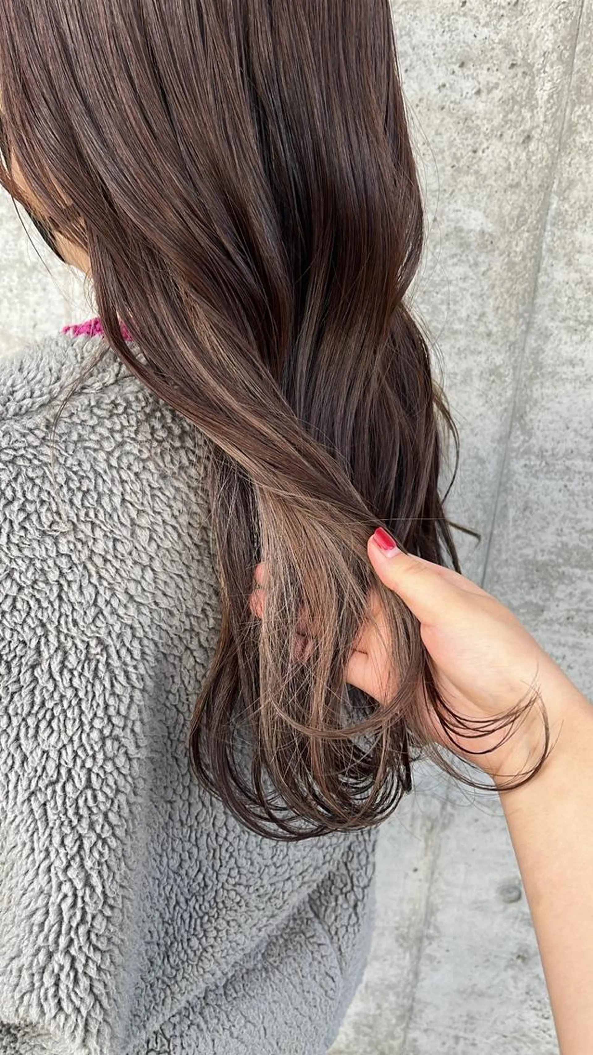 ロング カラー alu所属・alu yuinaのヘアスタイル