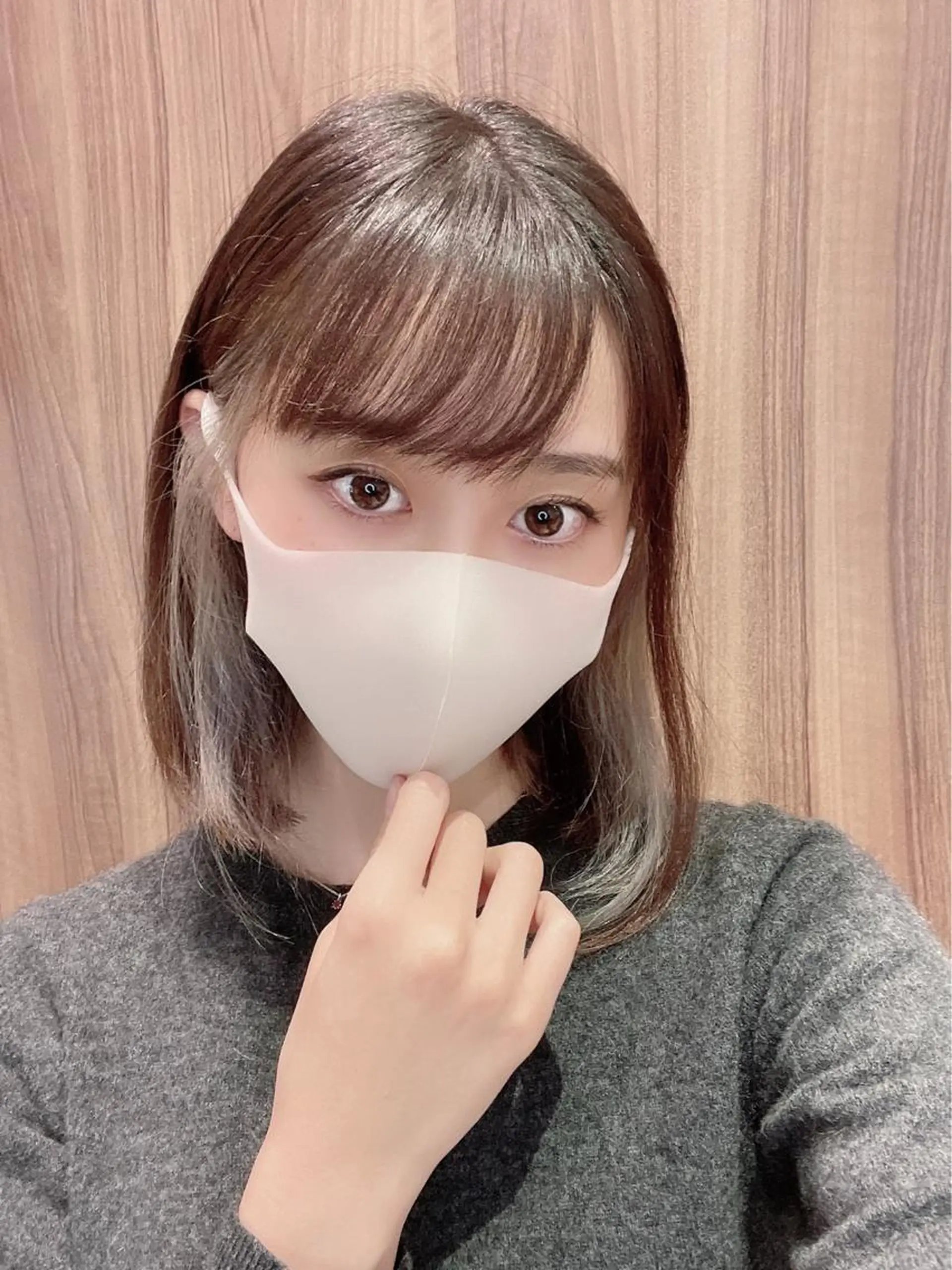 ミディアム ナカタケ ユウのヘアスタイル