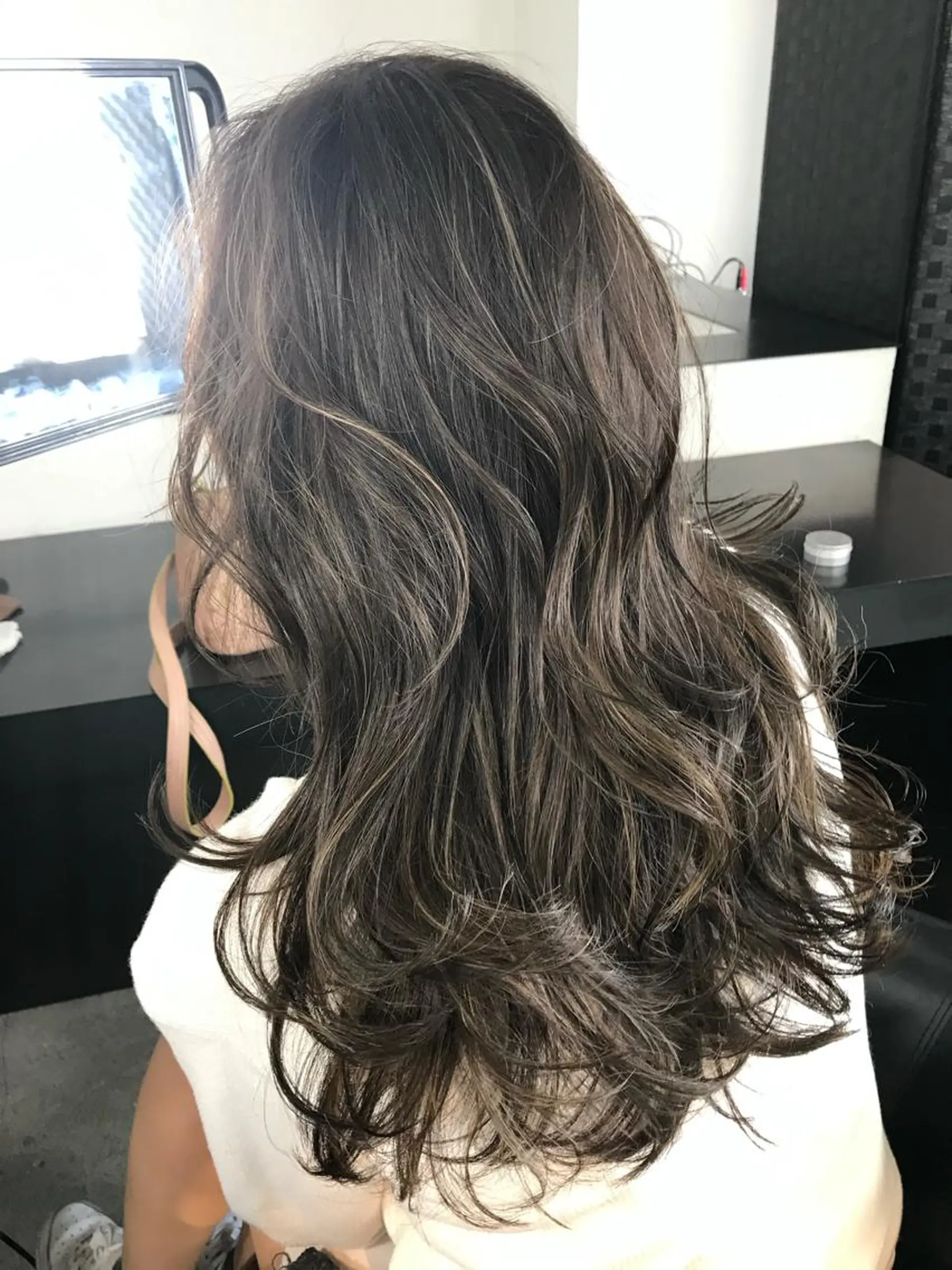 ロング カラー ハイライトカラー ハイライト レイヤーカット💖 Kaedeのヘアスタイル