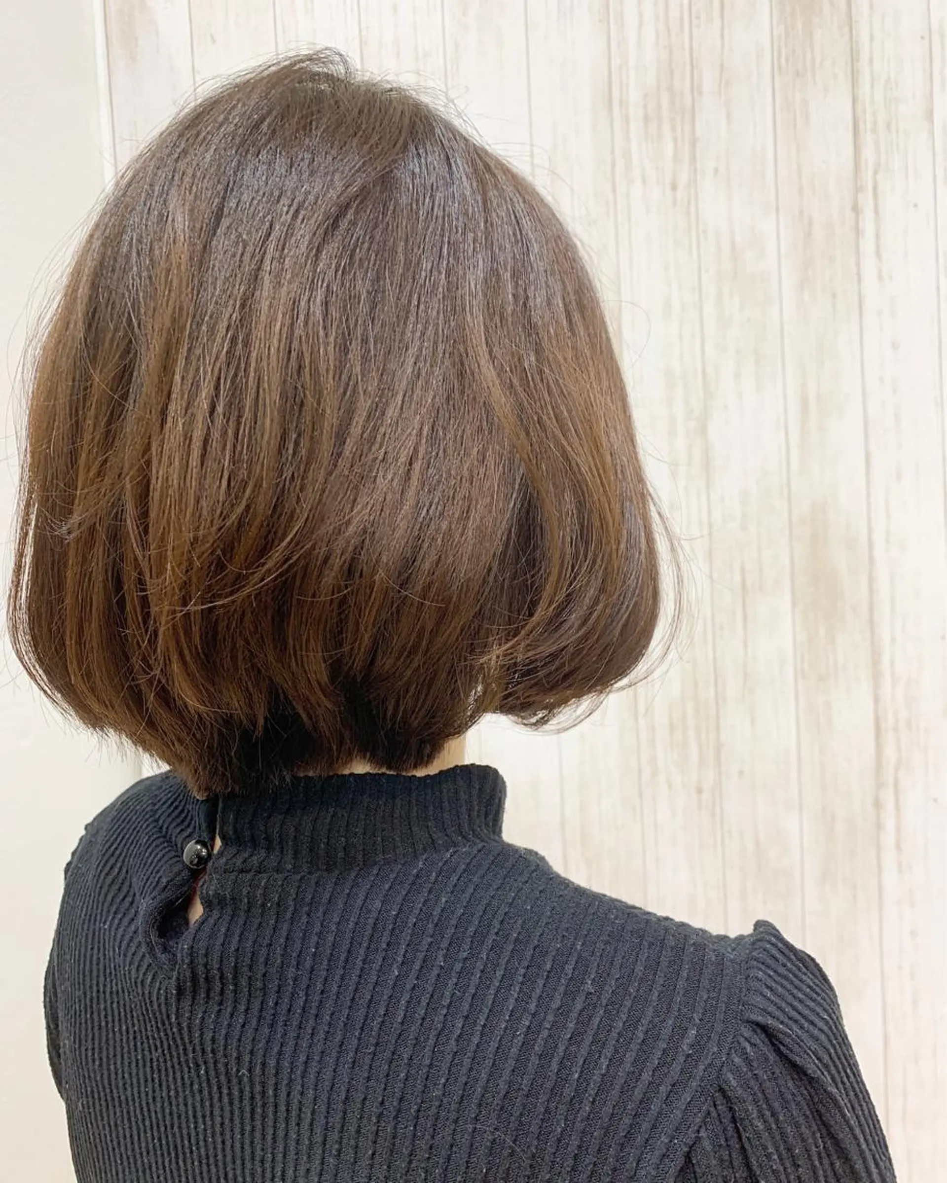 ショート ボブ カット ヘアカラー トリートメント 石沢 知康のヘアスタイル