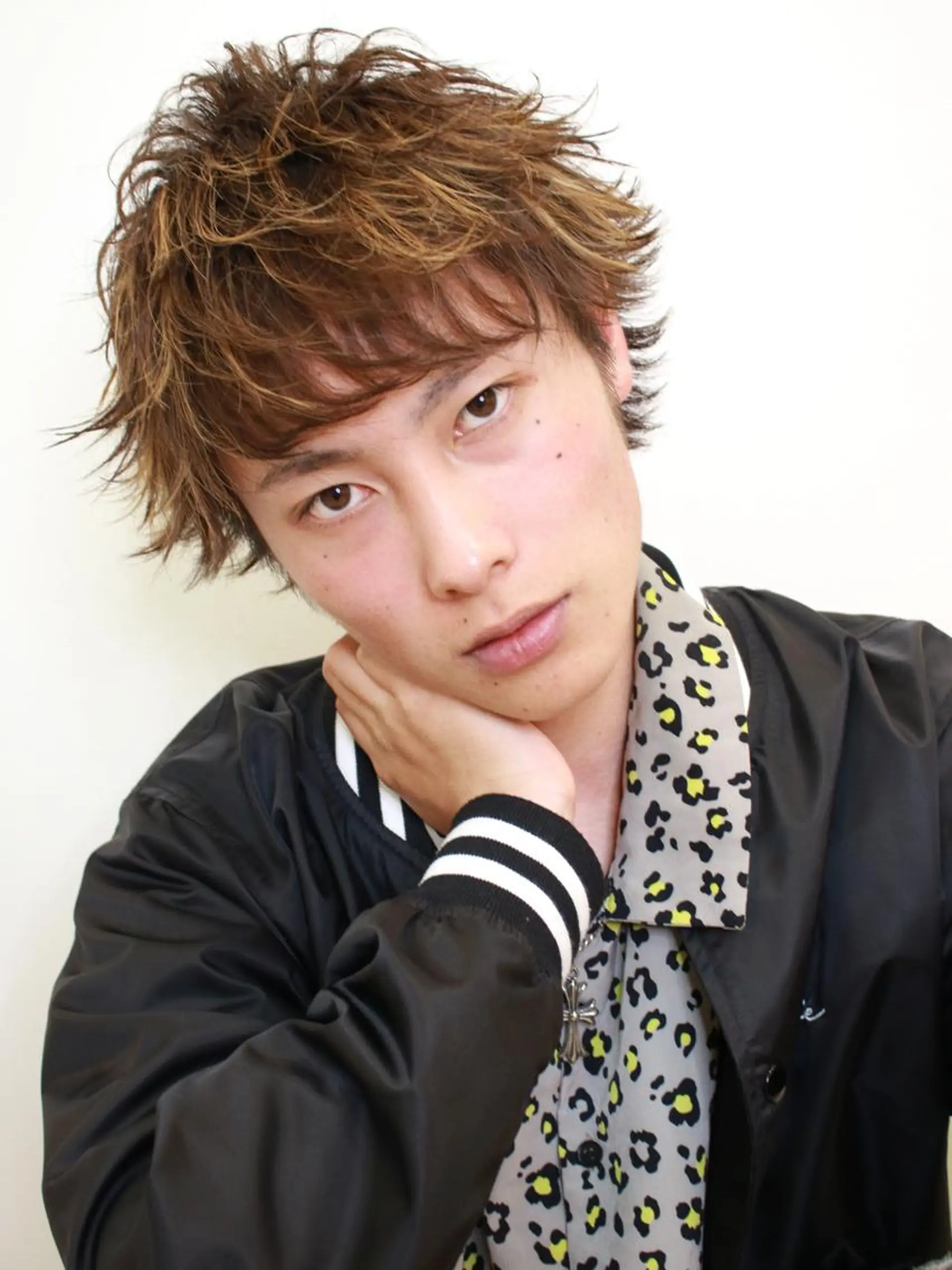 カラー メンズ 黒川 真伍のヘアスタイル