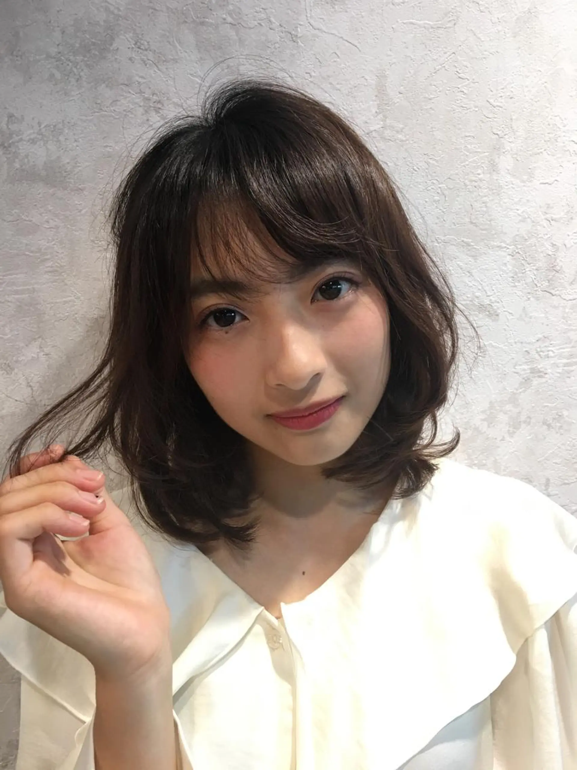 ミディアム たなか ちあきのヘアスタイル