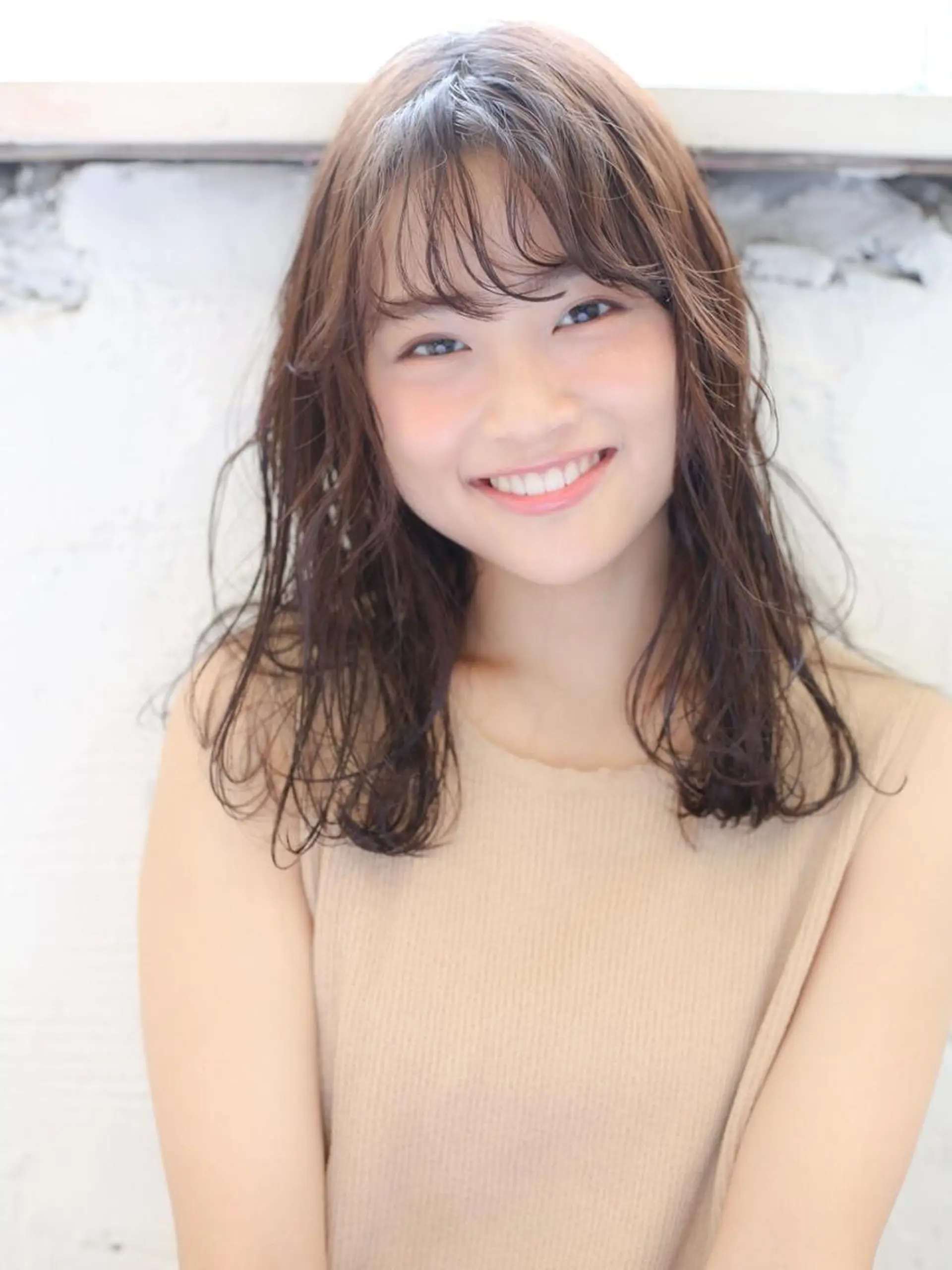 ロング 石渡このみ 🍊レイヤーカットのヘアスタイル