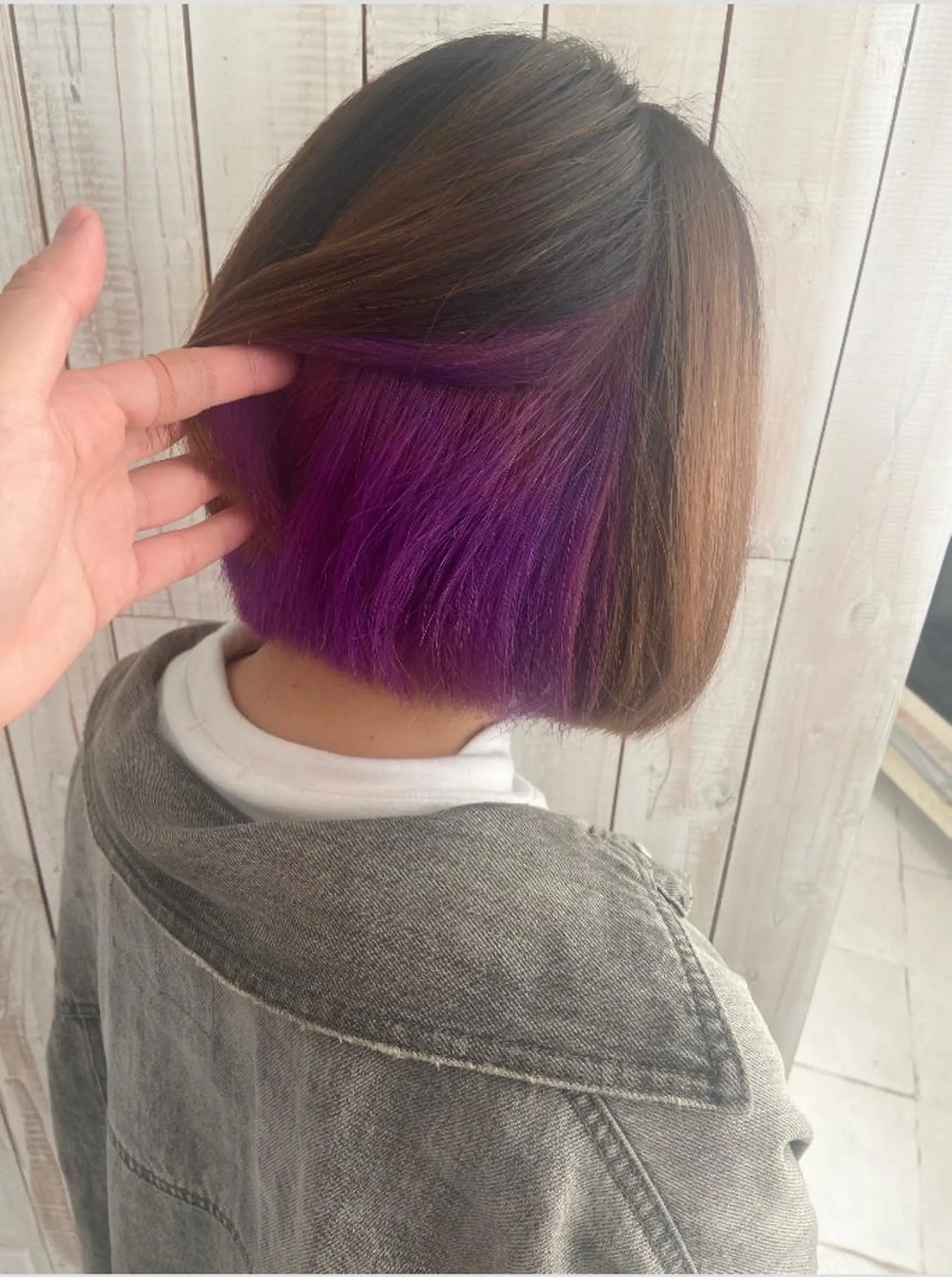 ミディアム ベージュカラー/ いぢちるみのヘアスタイル