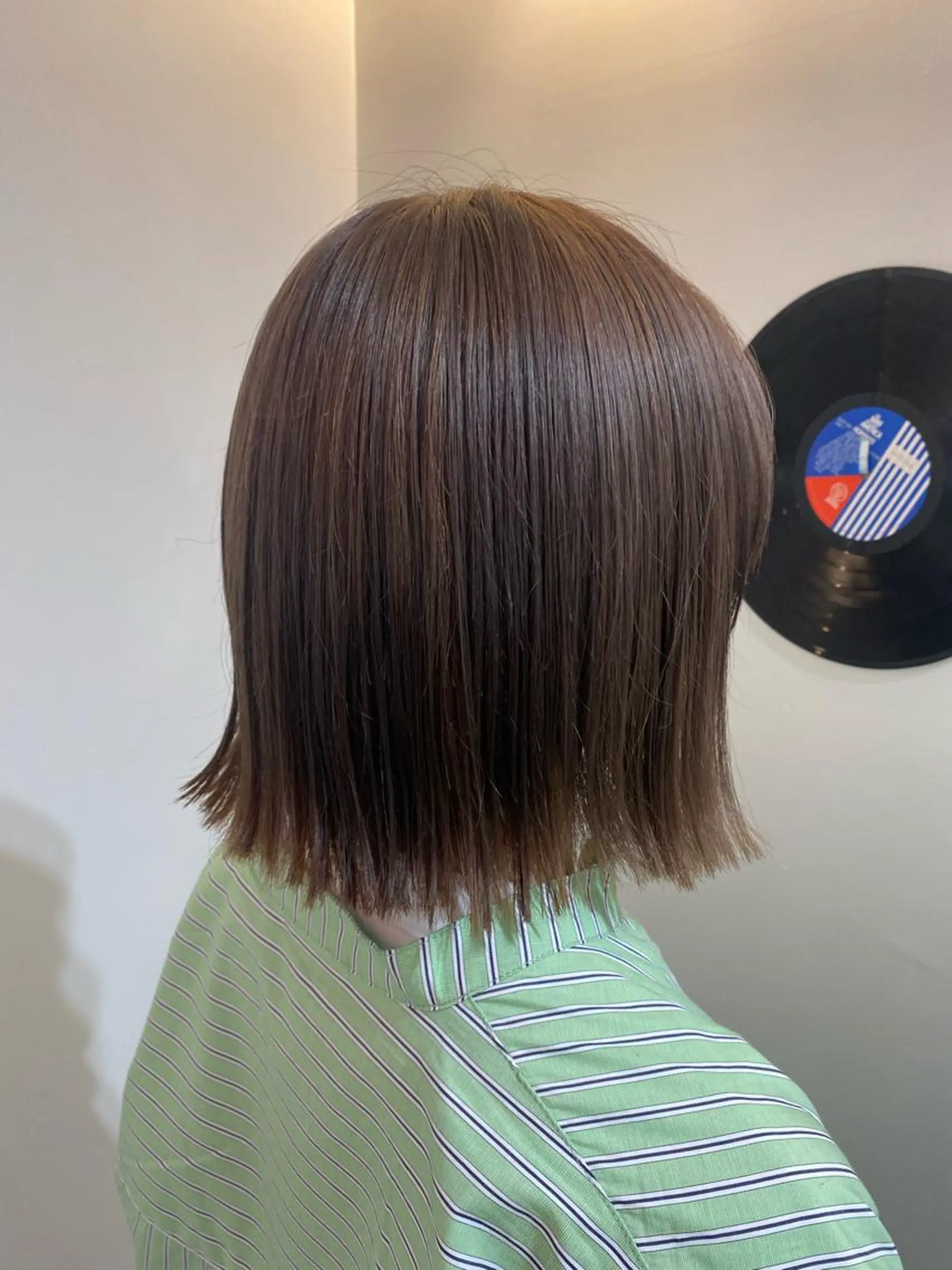 ミディアム aoi ♡グレージュ ・ベージュカラーのヘアスタイル