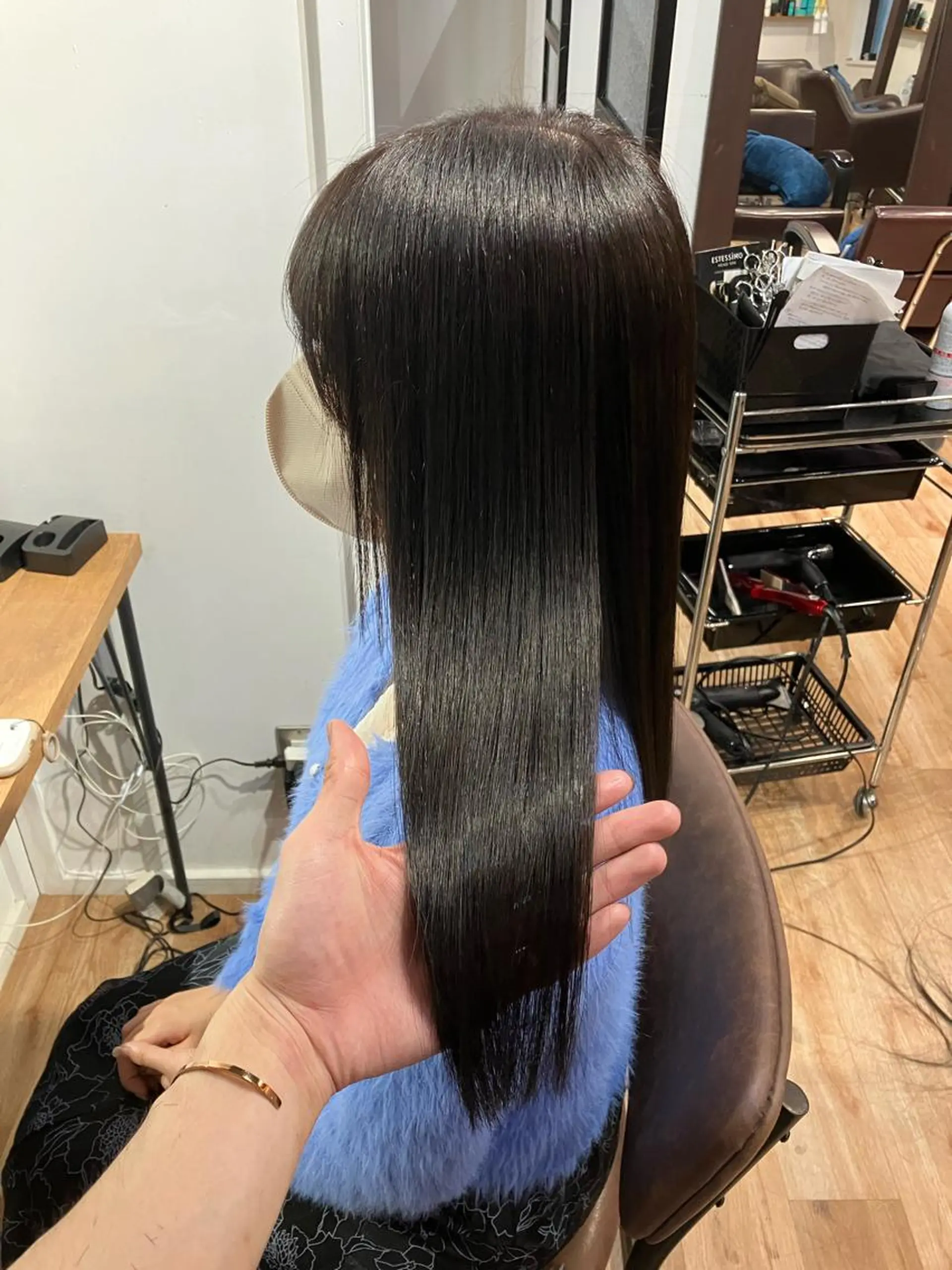 セミロング カラー カット 縮毛矯正 トリートメント 🍀髪質改善、カラー TAICHI🍀のヘアスタイル