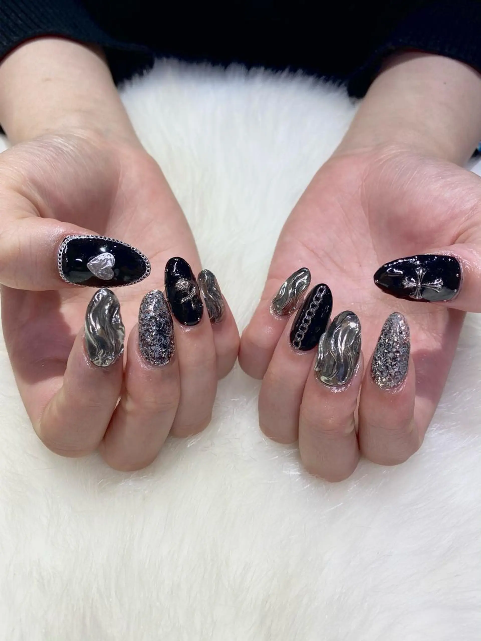 ネイル スカルプネイル Amber21.所属・Nagahama Akariのネイルデザイン