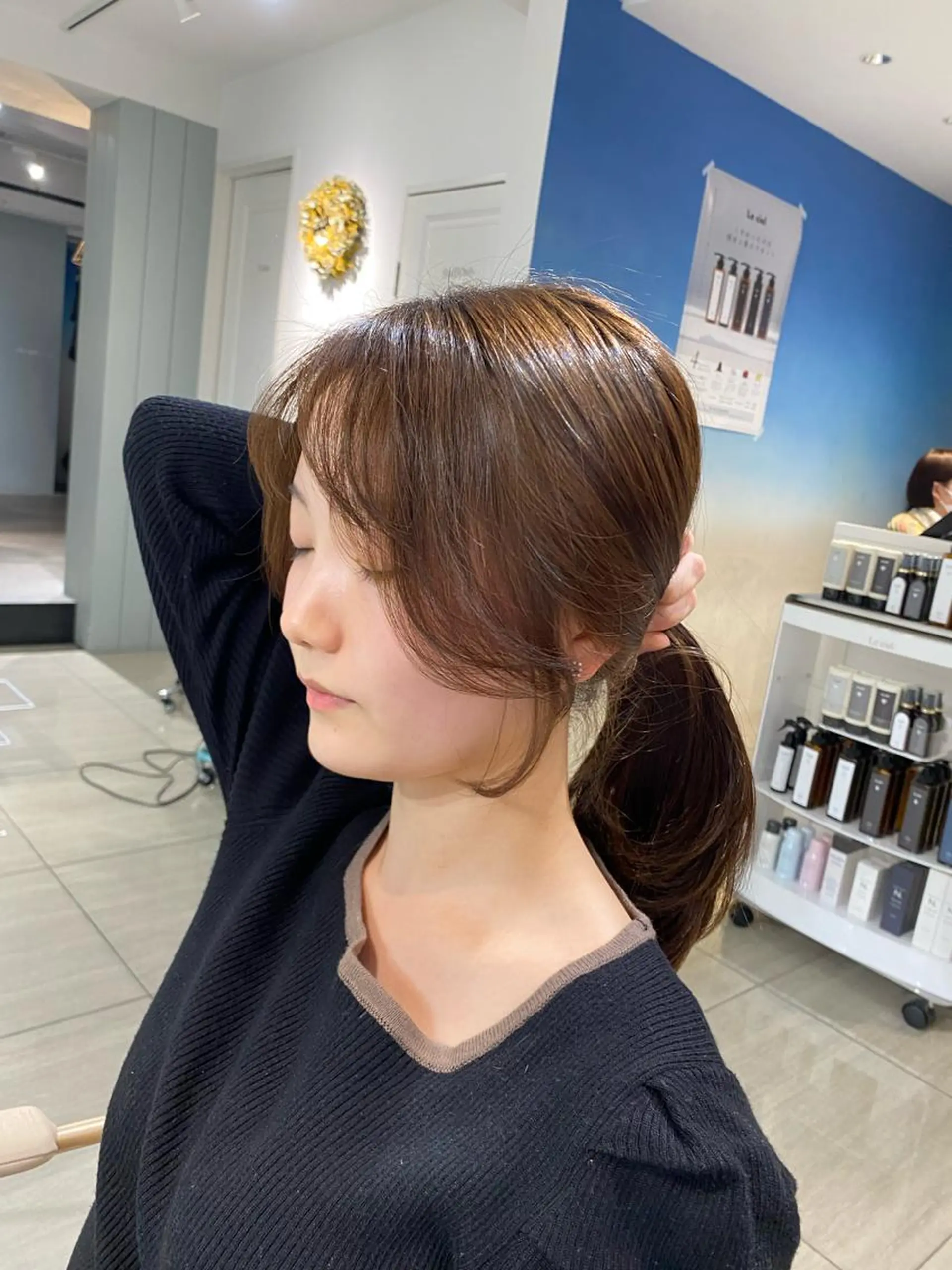 セミロング 韓国風レイヤーカット 💎髪質改善"yuiのヘアスタイル