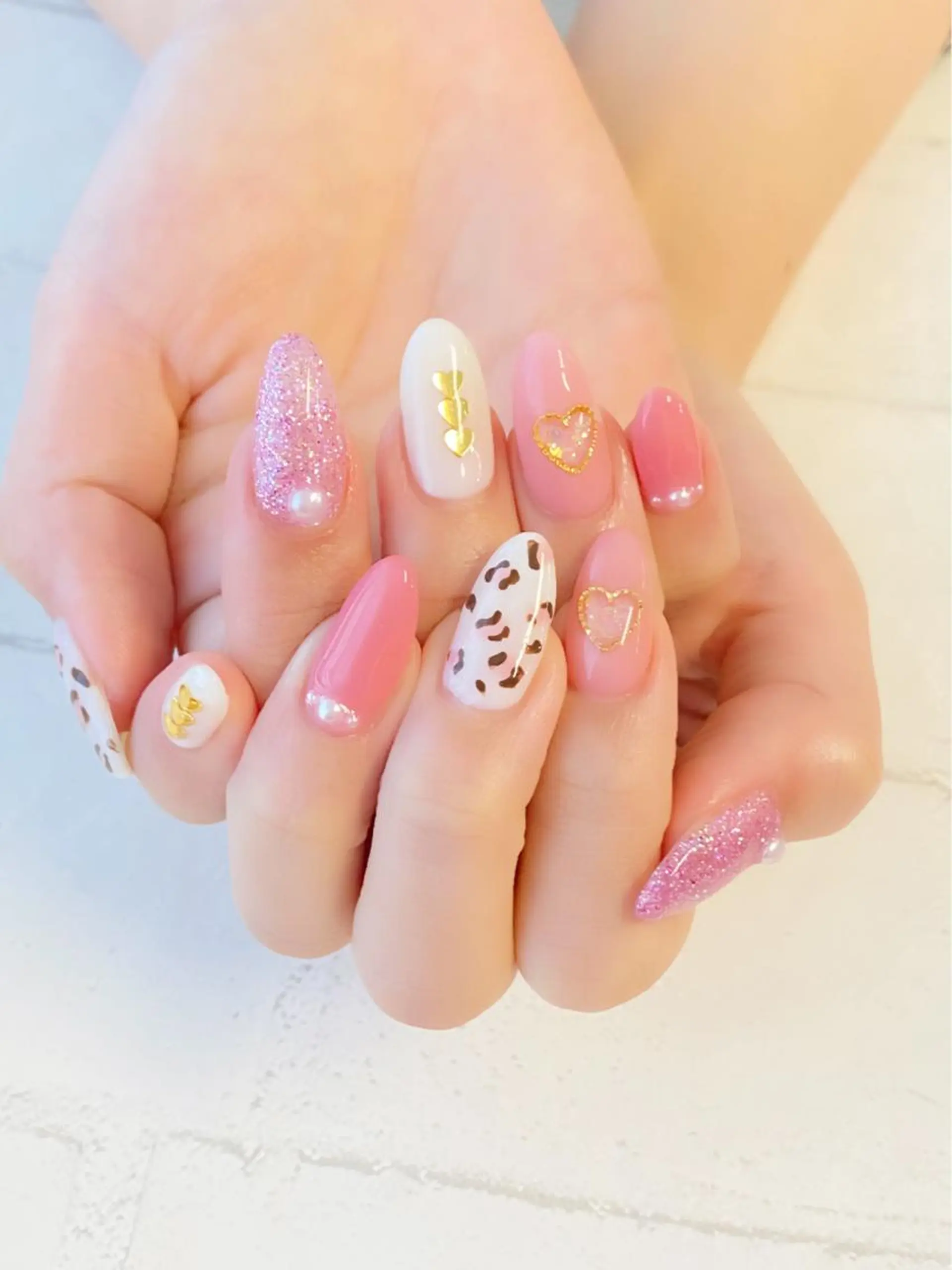 カラー ネイル アニマル柄 KIREIE NAILSのネイルデザイン