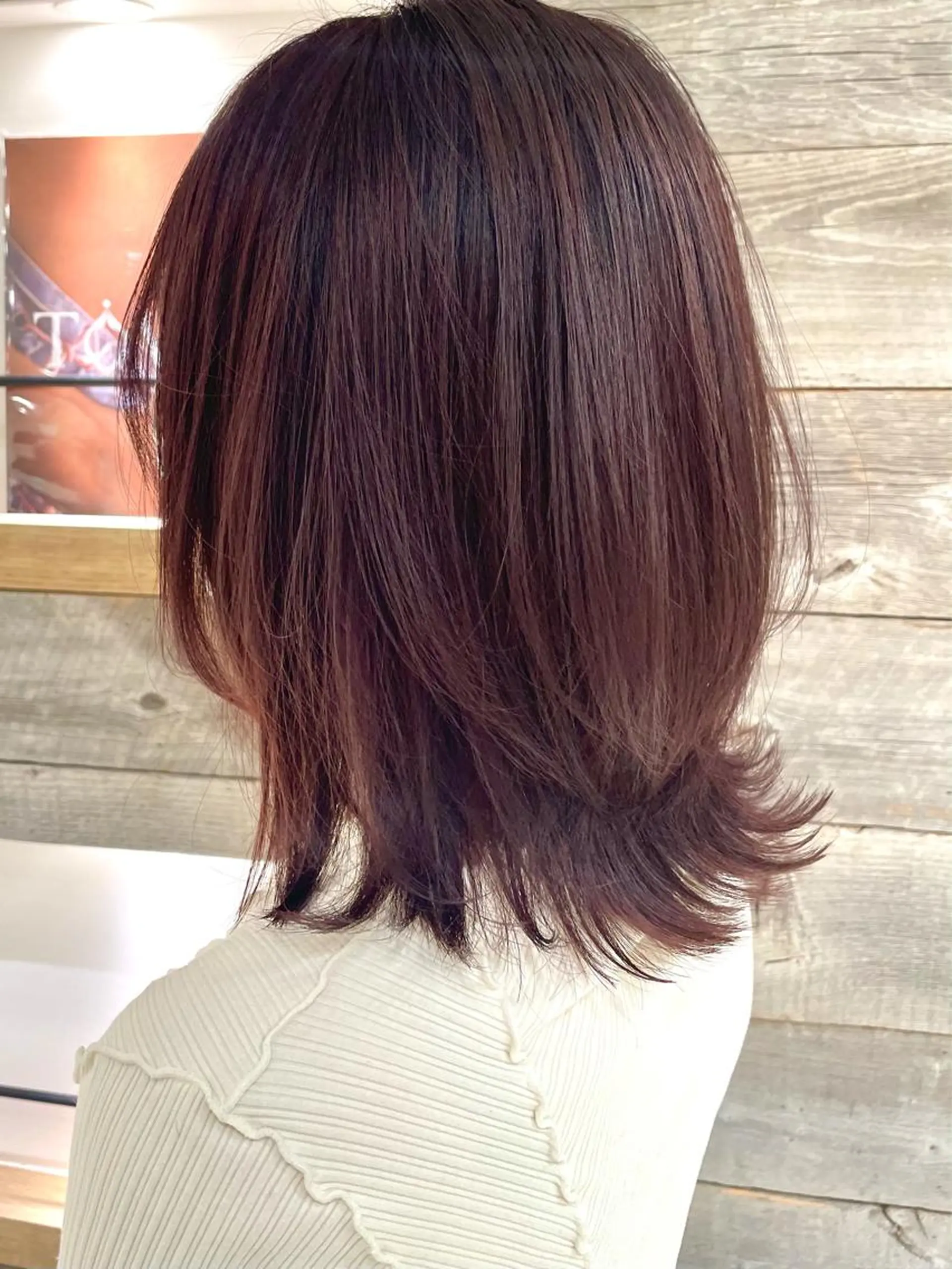 ミディアム バイオレットブラウン レイヤーカット カット ヘアカラー 卒業式受付中🌻 肥田亜沙美のその他イメージ