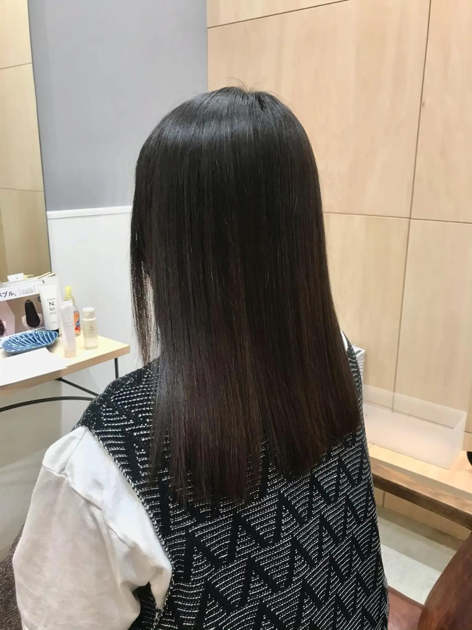 セミロング トリートメント miloc かおりのヘアスタイル