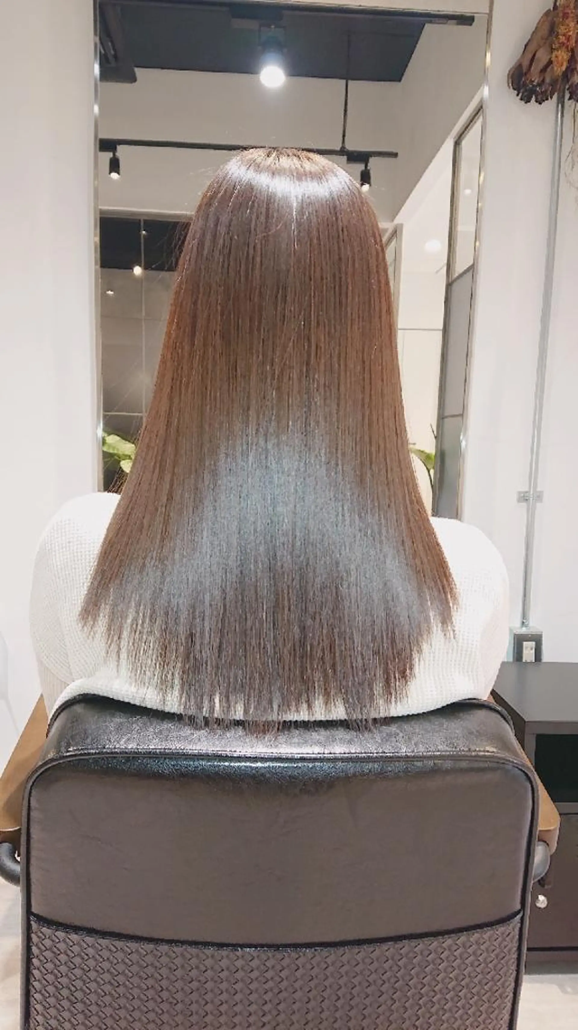 ロング カラー 美髪✨LAKOLA  池袋✨のヘアスタイル