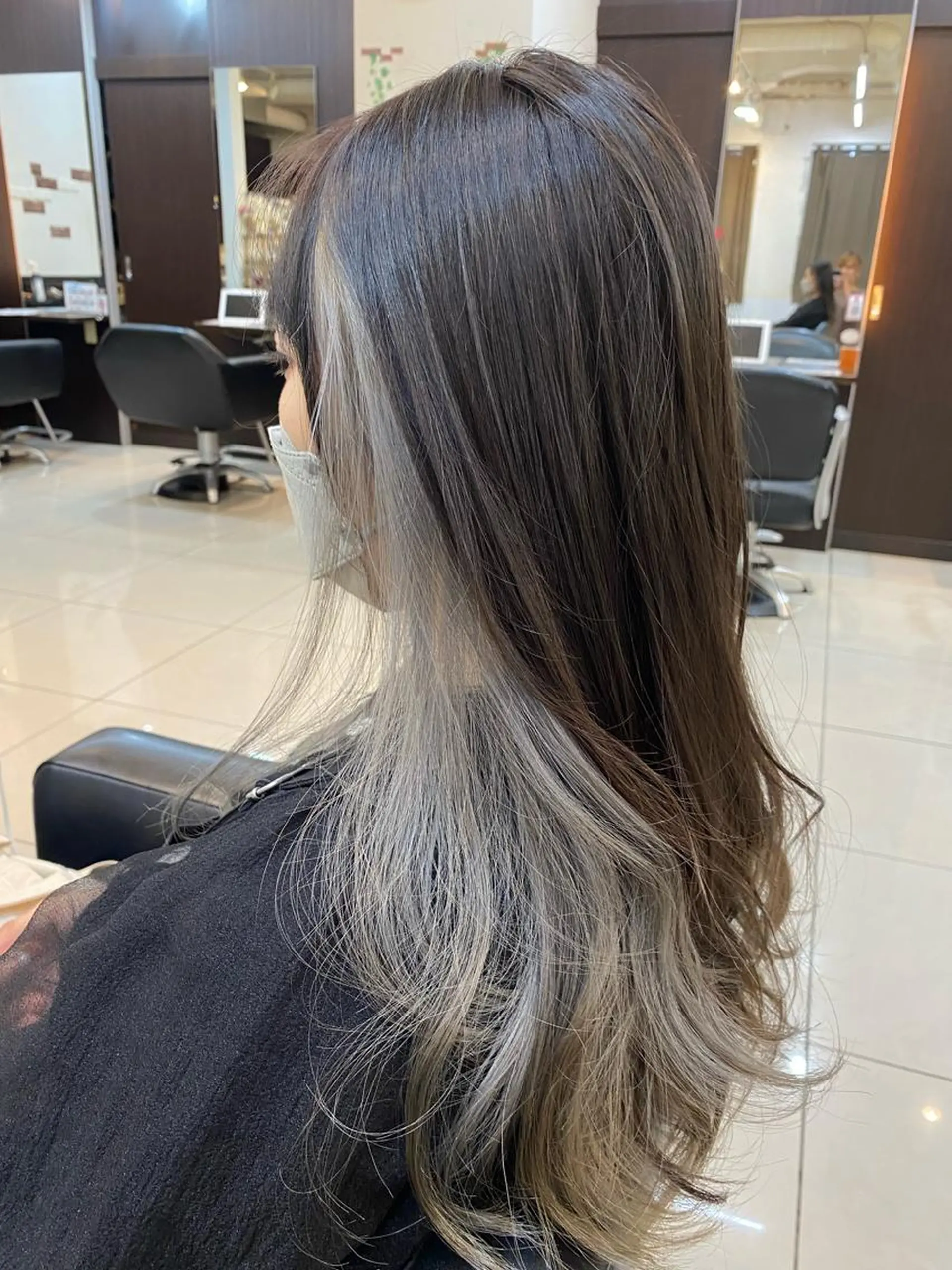 ロング カラー ショートボブ✨️ 池田芽生のヘアスタイル