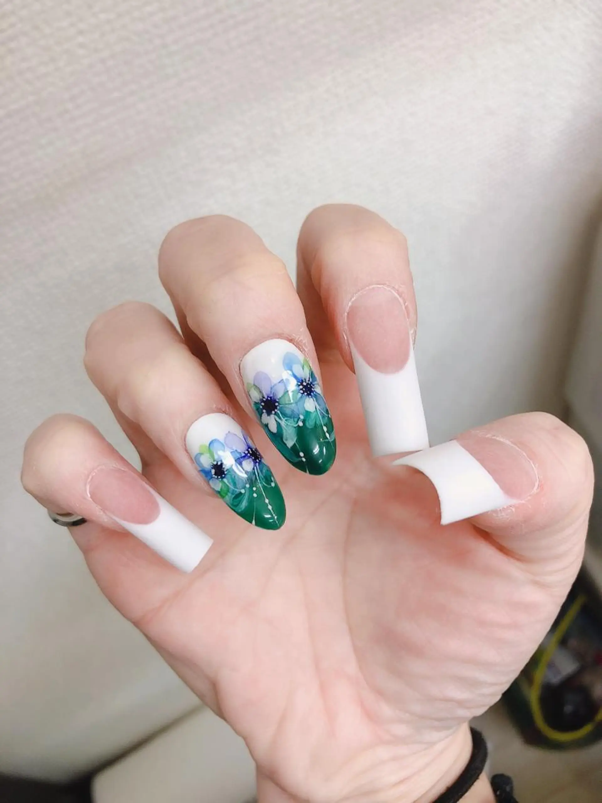 ネイル 石原 夕華のネイルデザイン