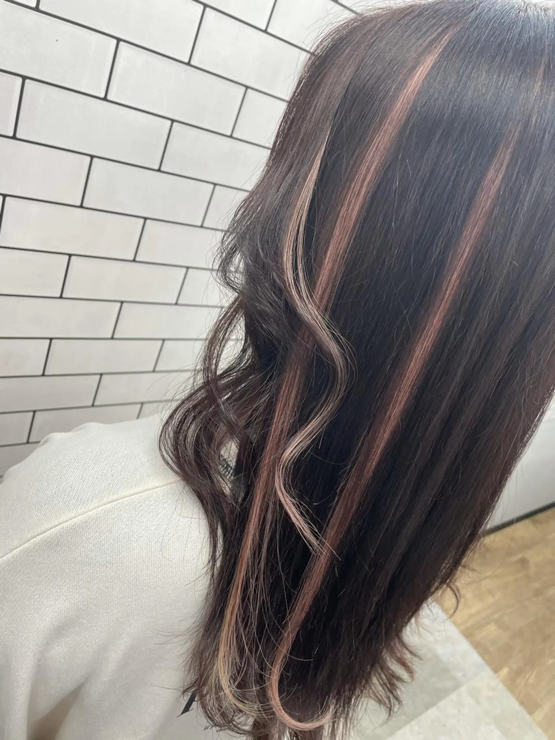 セミロング カラー リルフェアリー 磐田店のヘアスタイル