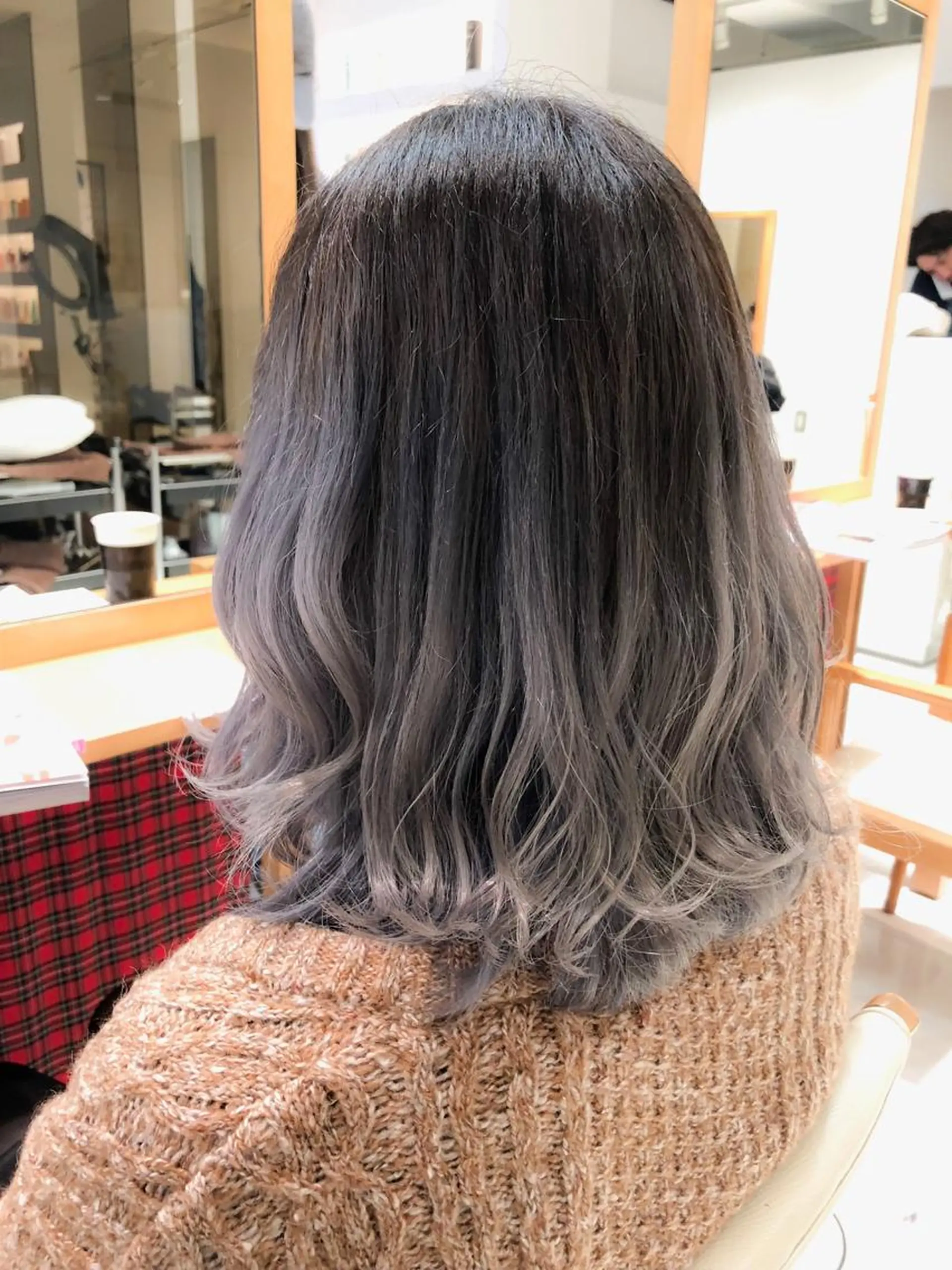 ミディアム カラー Days 透明感カラーのヘアスタイル