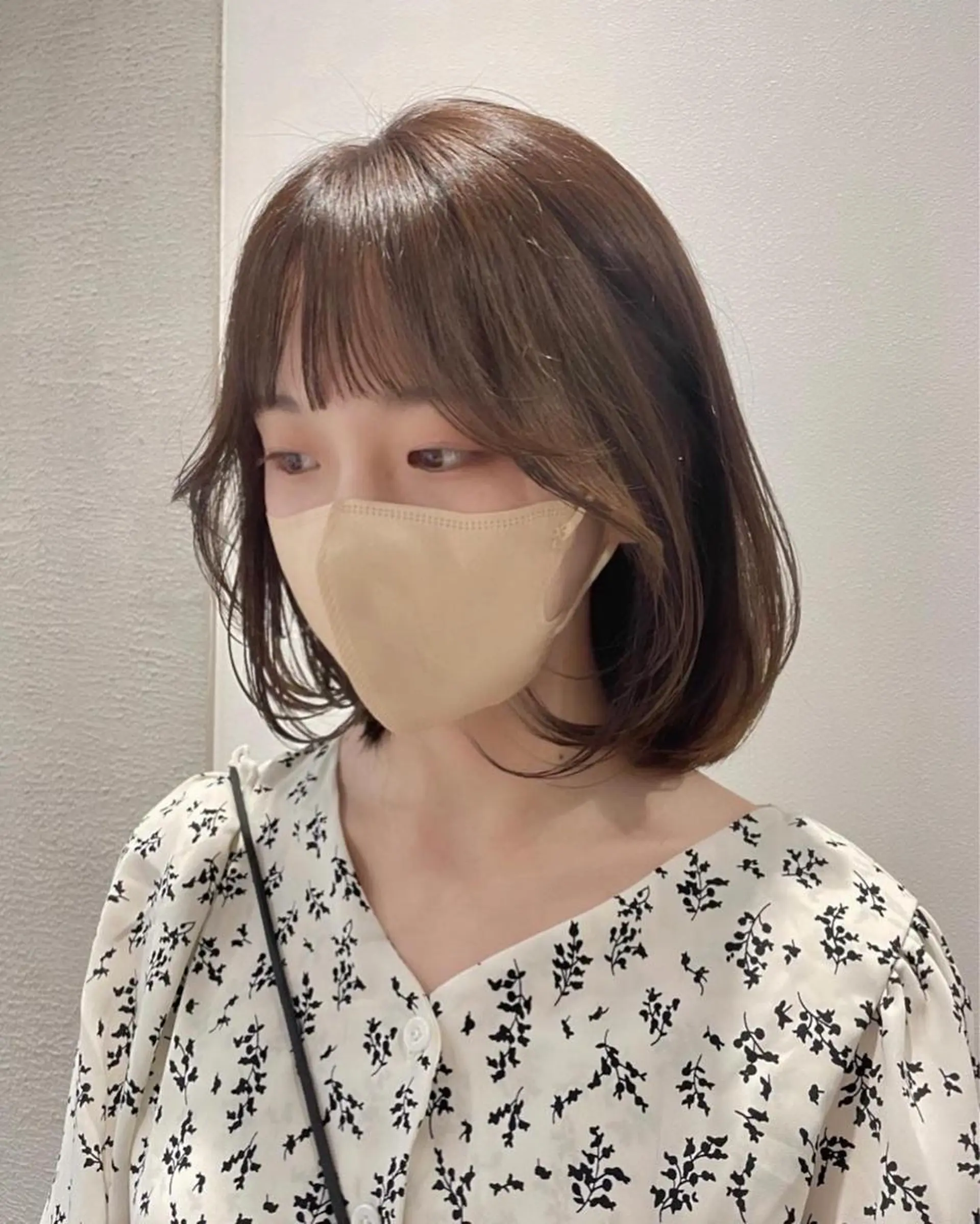 ミディアム 銀座／レイヤーカット 🤍内野すみれのヘアスタイル